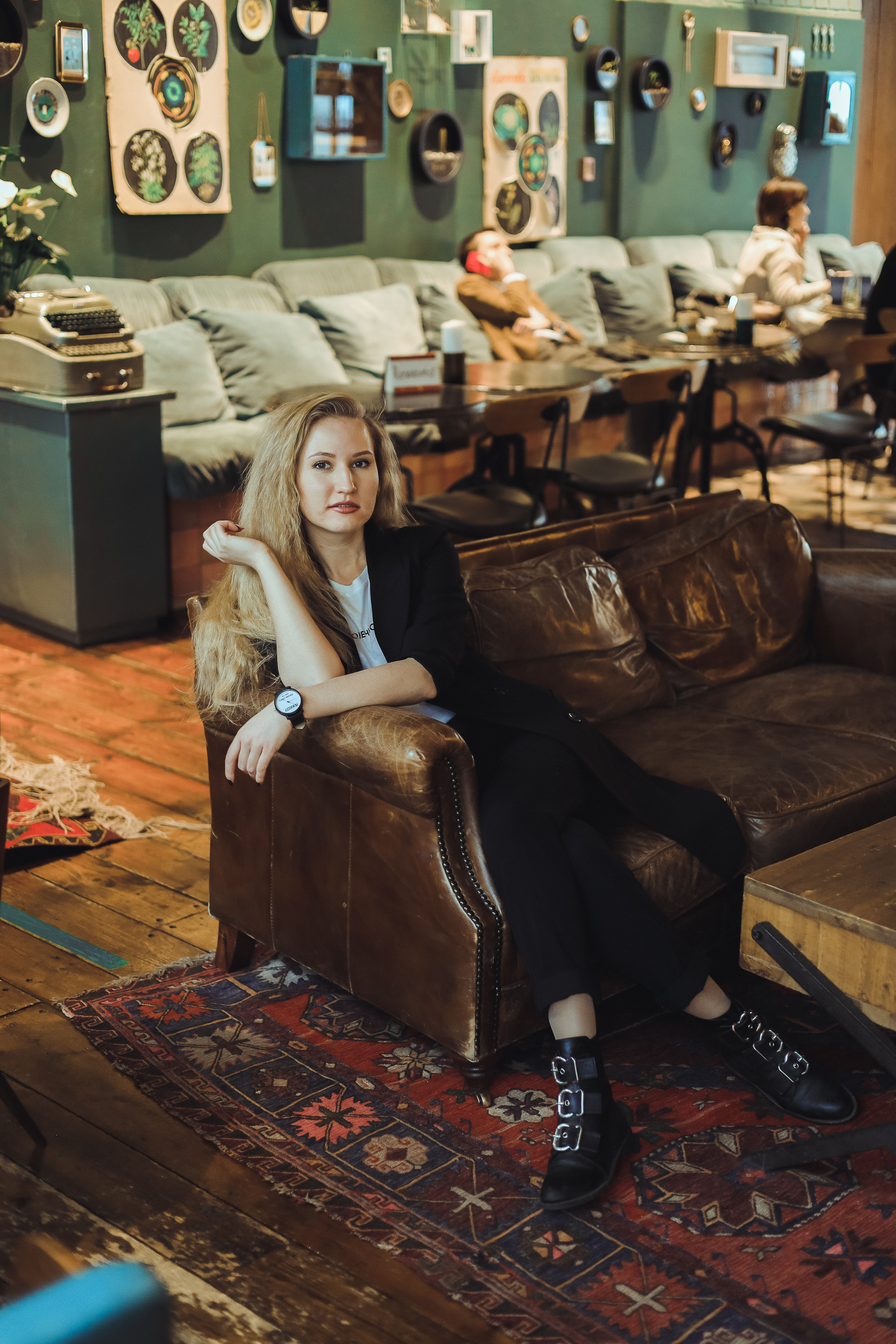 Кафе Blanc. Юрий Белозёров фотограф