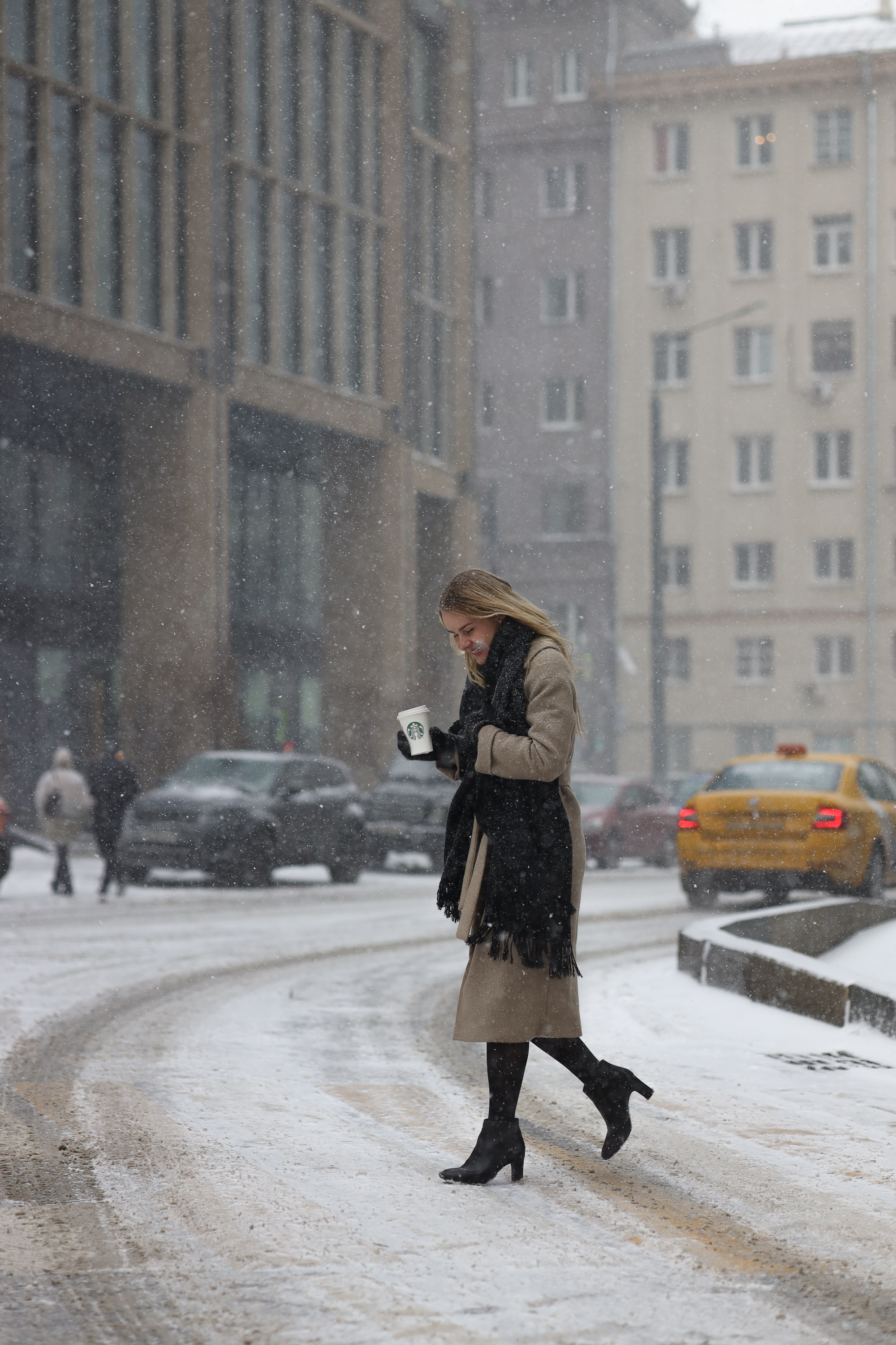 Белая площадь. Юрий Белозёров фотограф