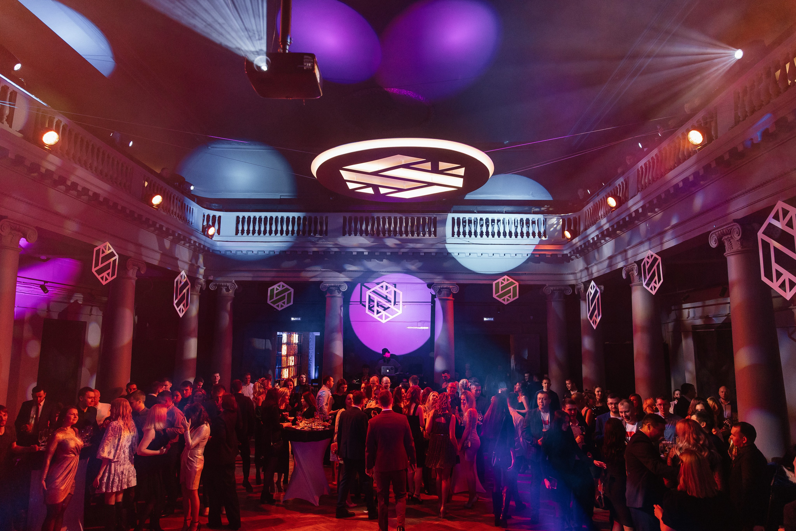 Репортажное портфолио. Фотограф Сергей Ловырев