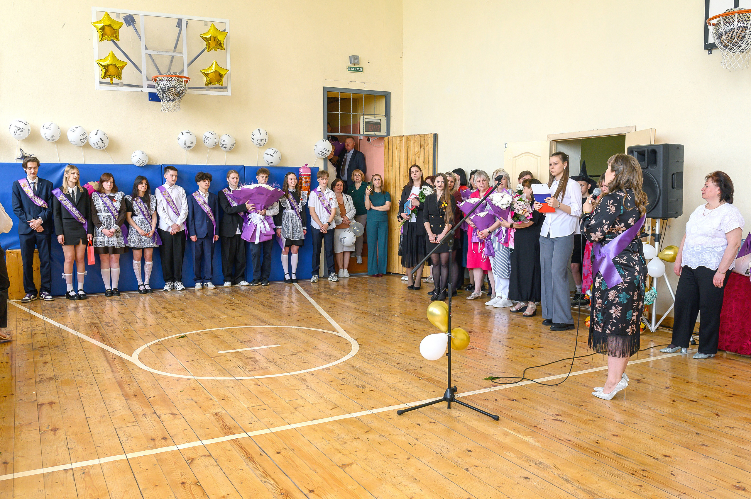 Последний звонок 2025. Фотограф Галина Лисанова, г. Брянск