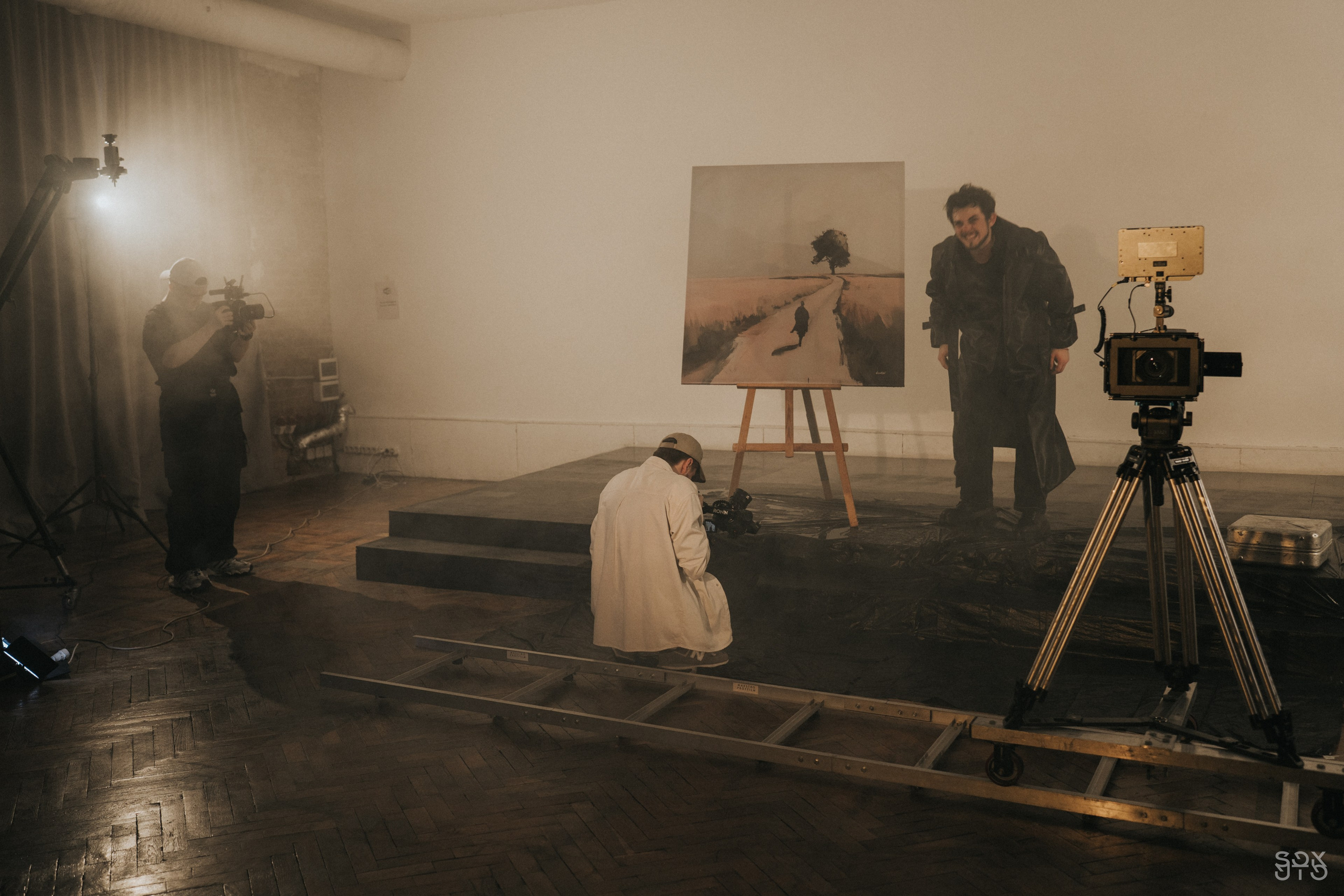 BAKED ROLL x Grad! ent