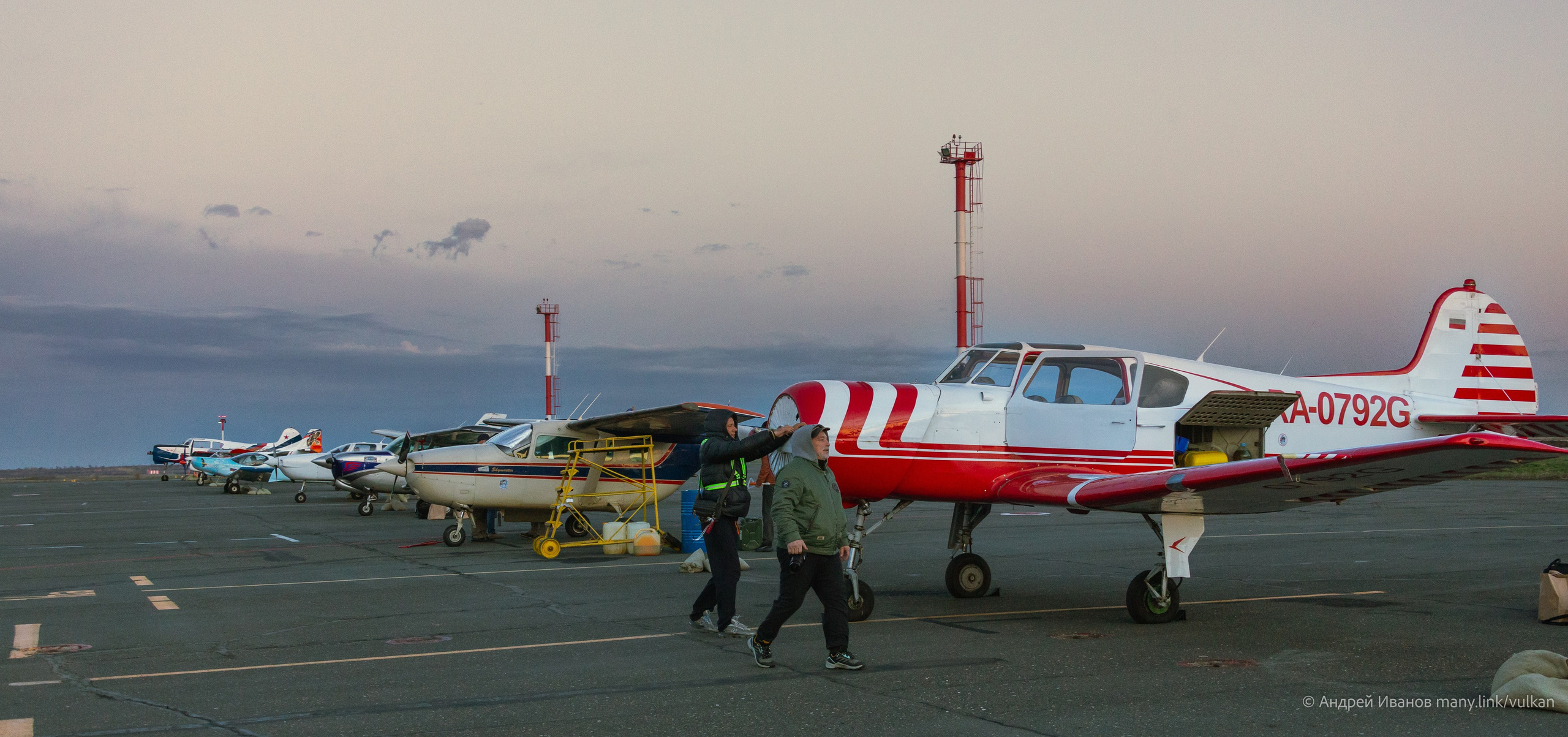 Перелёт на Байконур в 2026 г на самолётах АОН. Фотоальбом показывающий увлекательный мир авиации и мир медведей Андрея Иванова