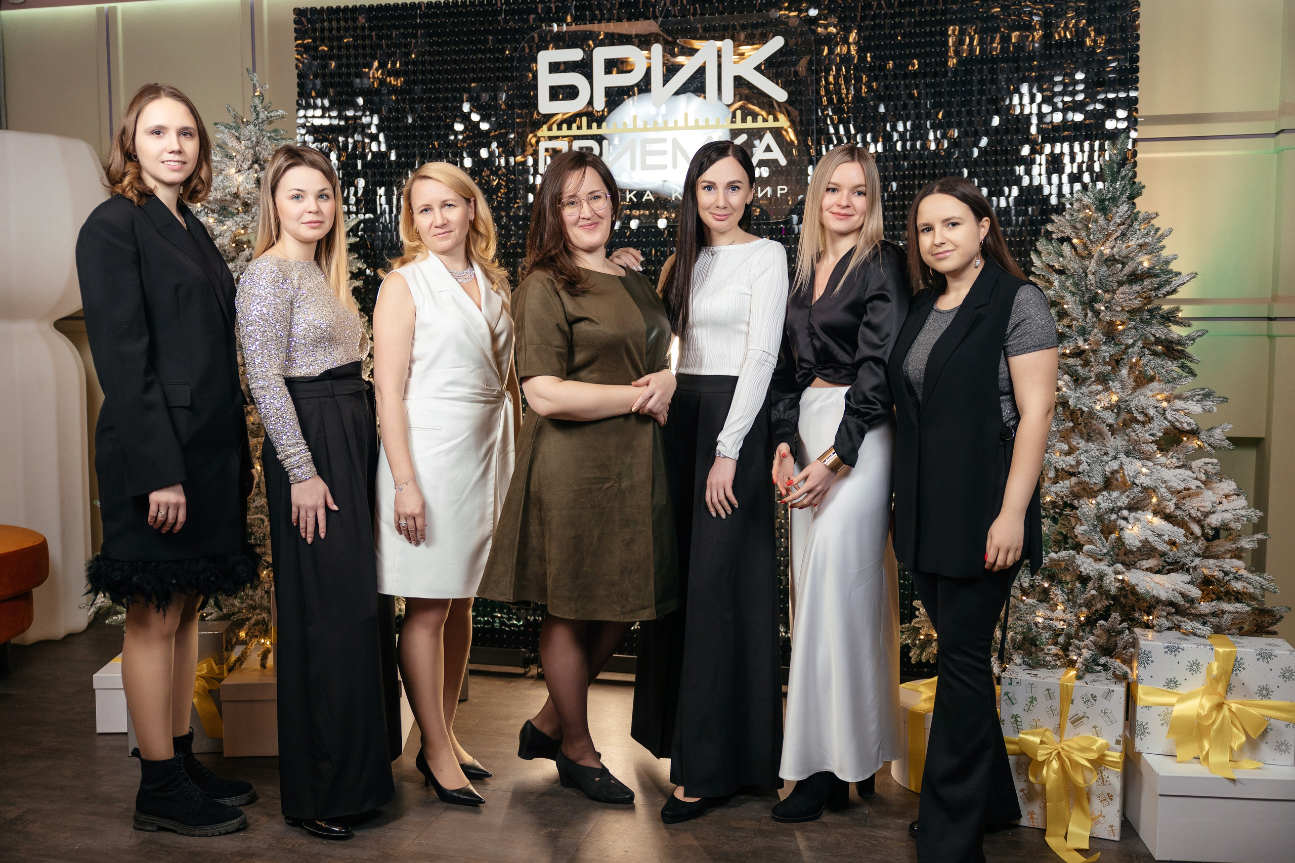 Новогодний корпоратив Брик приемка. Фотограф для бизнеса Константин Брусницын в Екатеринбурге