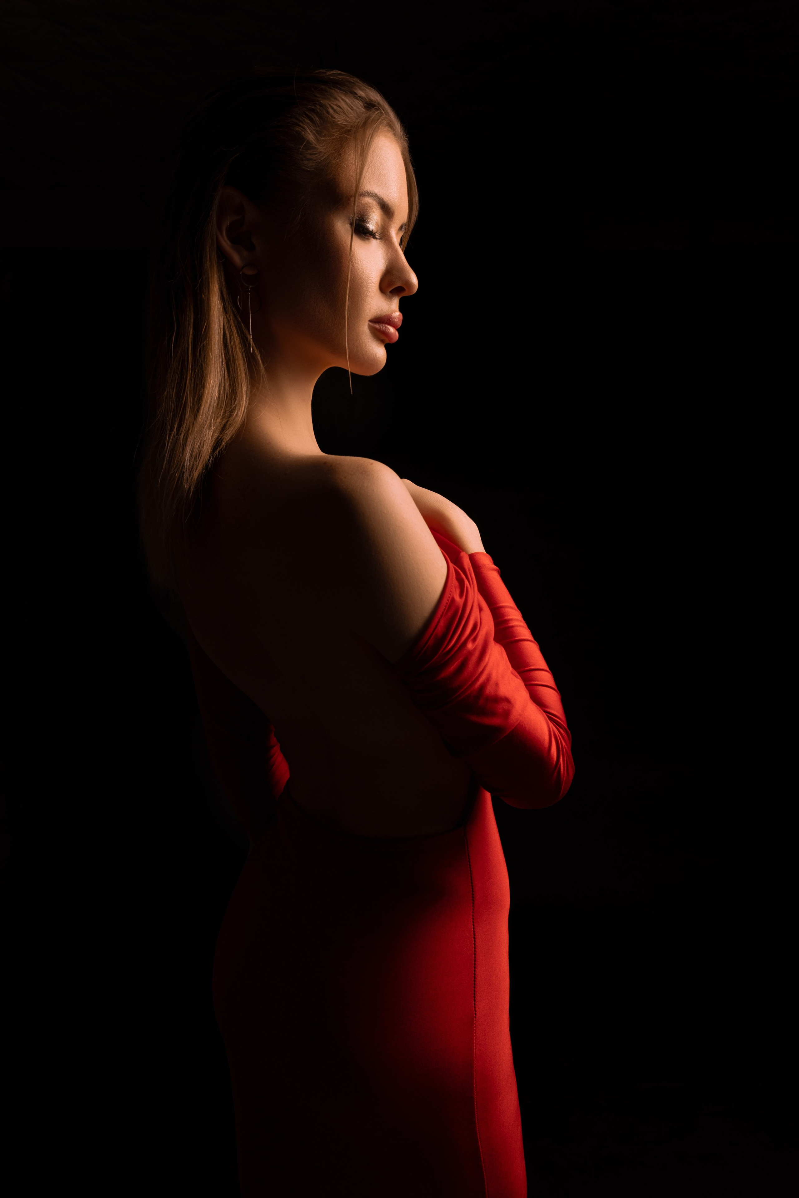 Женский портрет. Фотограф в стиле минимализм в г. Самара Анна Качановская