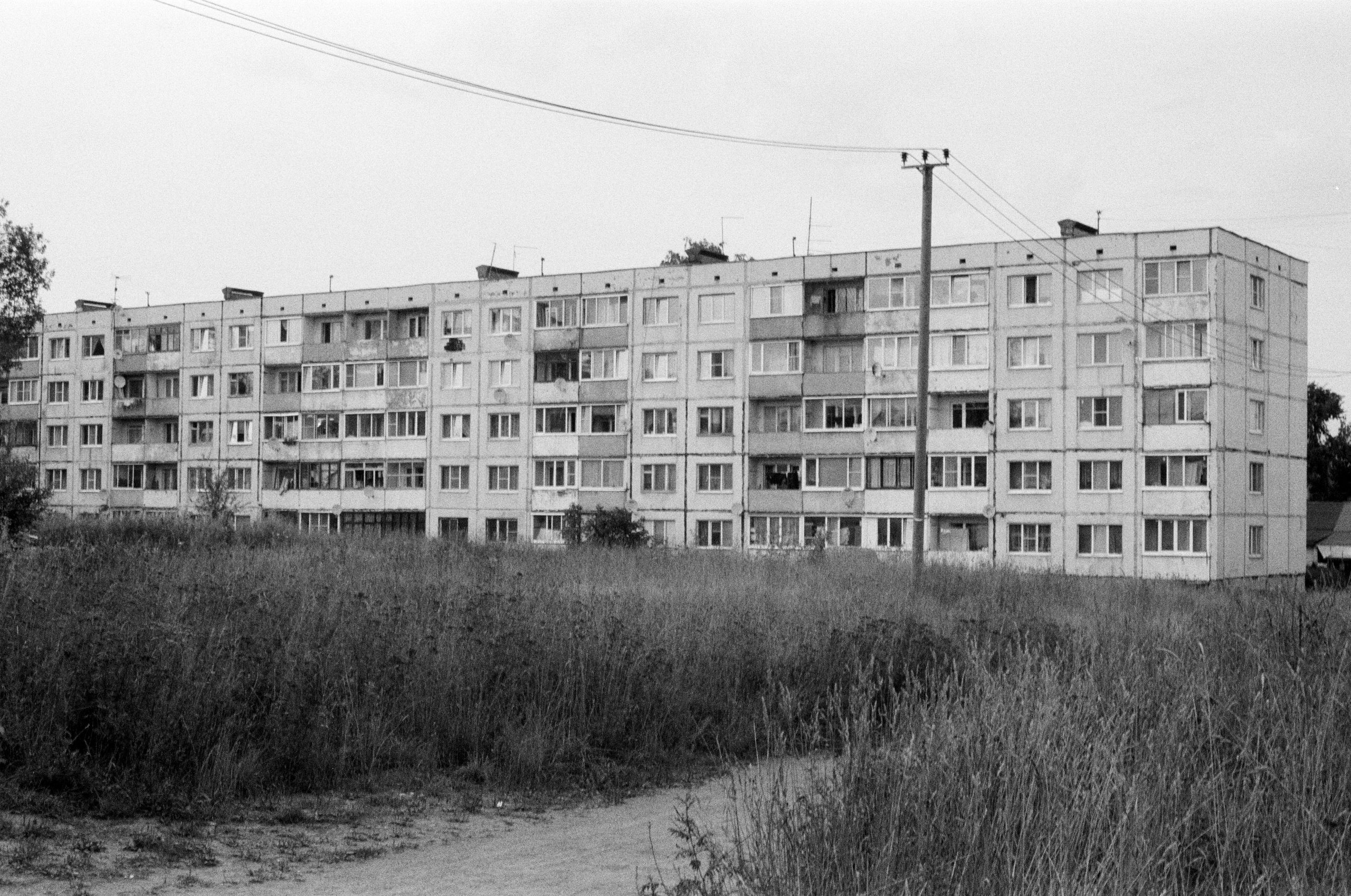 Poselok. Eduard Savosin | Documentary & Portrait Photographer in Paris