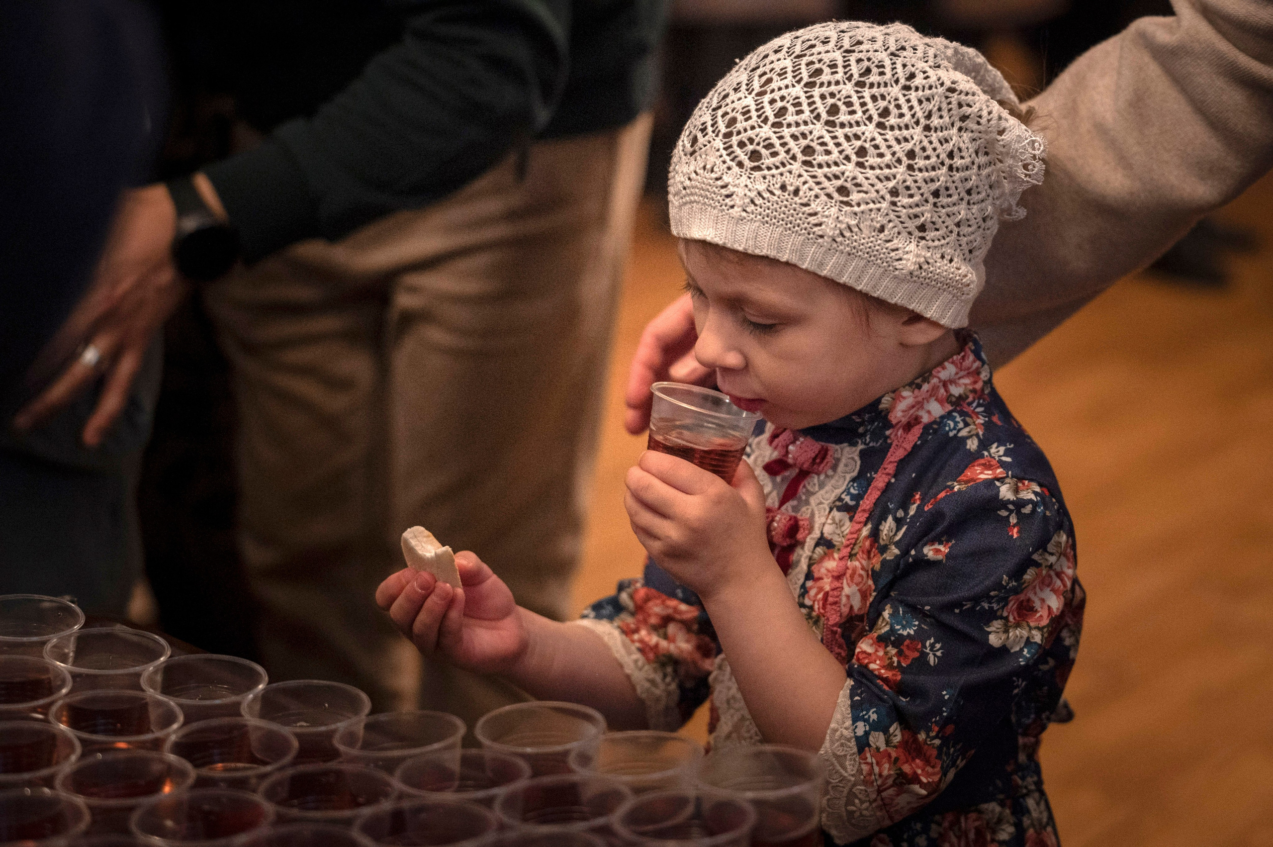 Богородский храм. Вход Господень в Иерусалим. Божественная литургия. Антон и Татьяна Денисенко — В храме