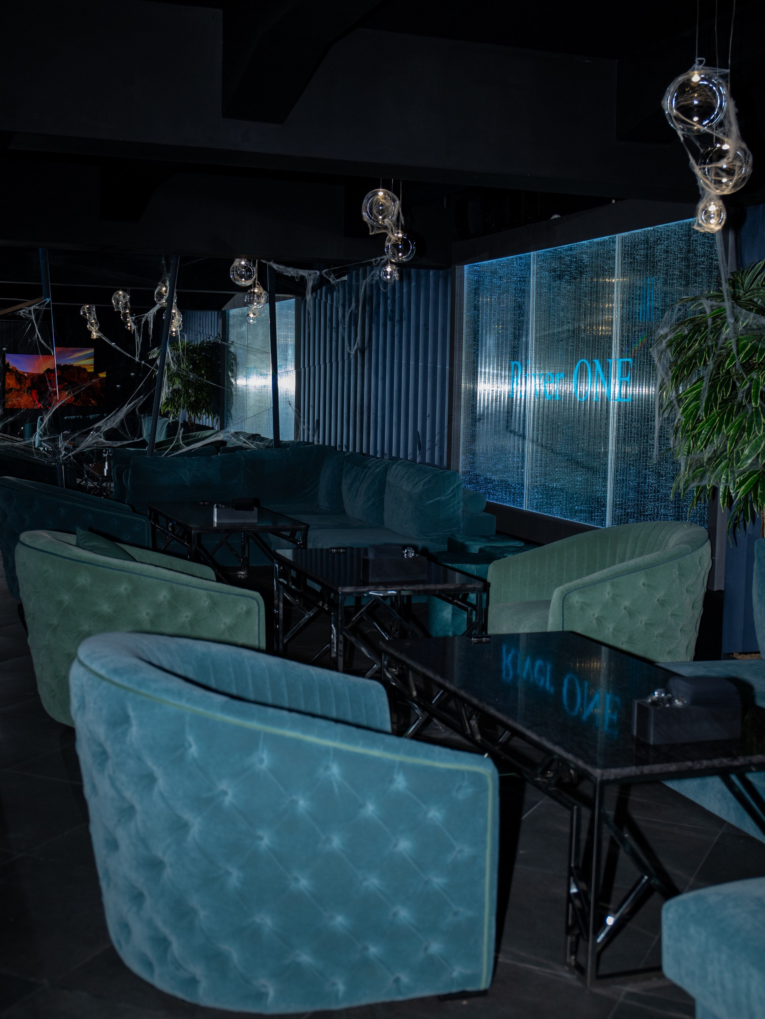 Открытие кальян-бара. Свадебный и семейный фотограф в Москве Мила Широких