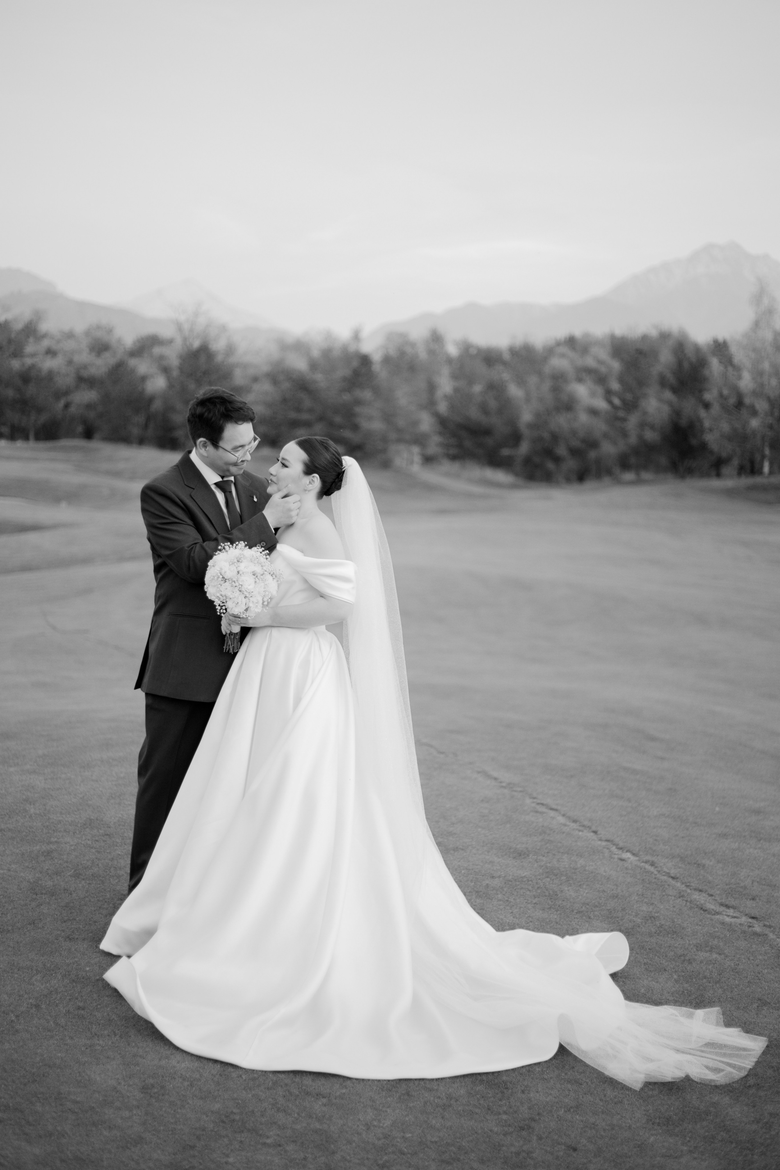 ASKHAT & PERIZAT. Wedding and Fashion photographer