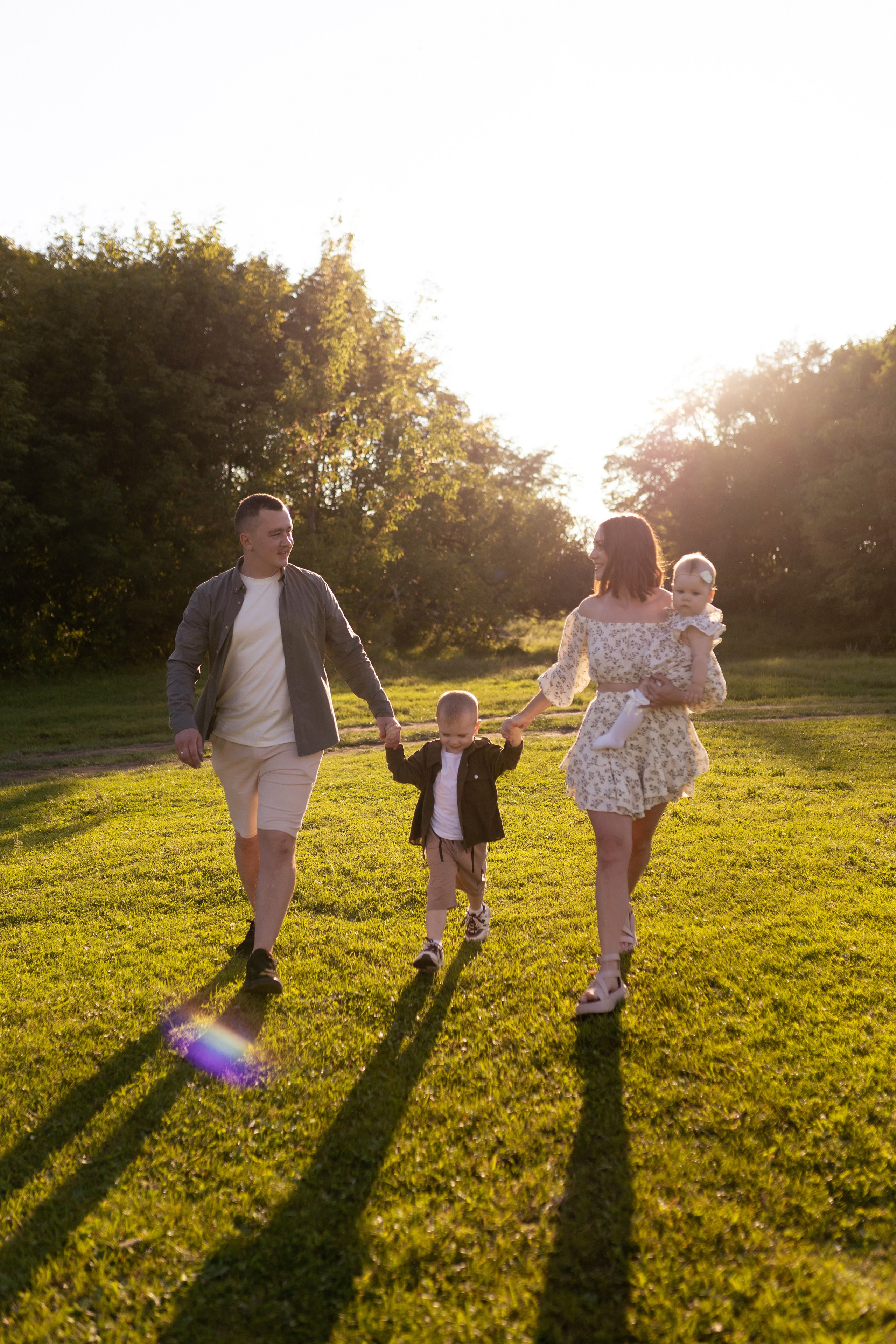 Семейная фотосессия на закате. ФОТОГРАФ ХАБАРОВСК АНАСТАСИЯ РАЧЕНКОВА