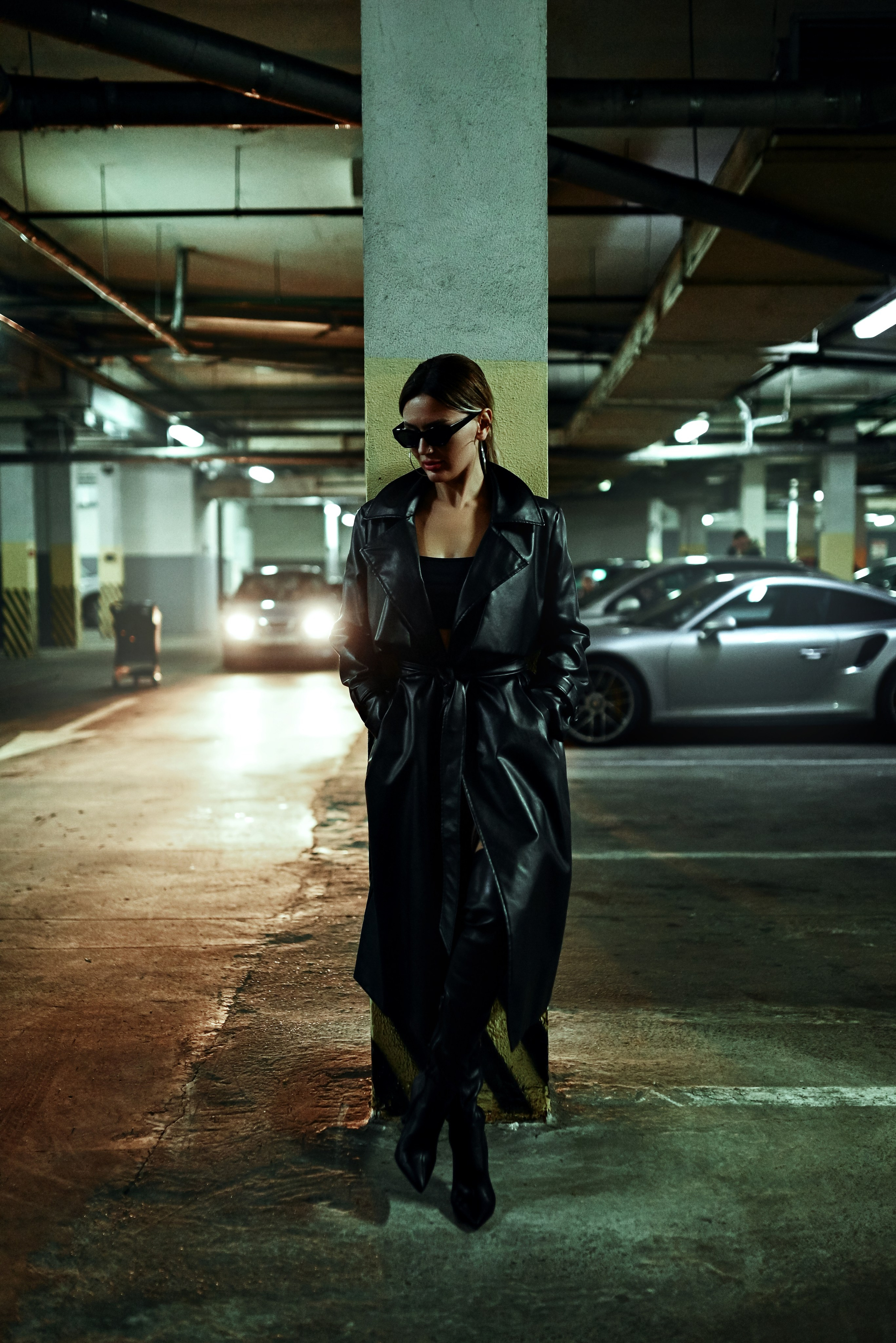 Сергей Томашев: Фотосессия на парковке Витебск в белье 