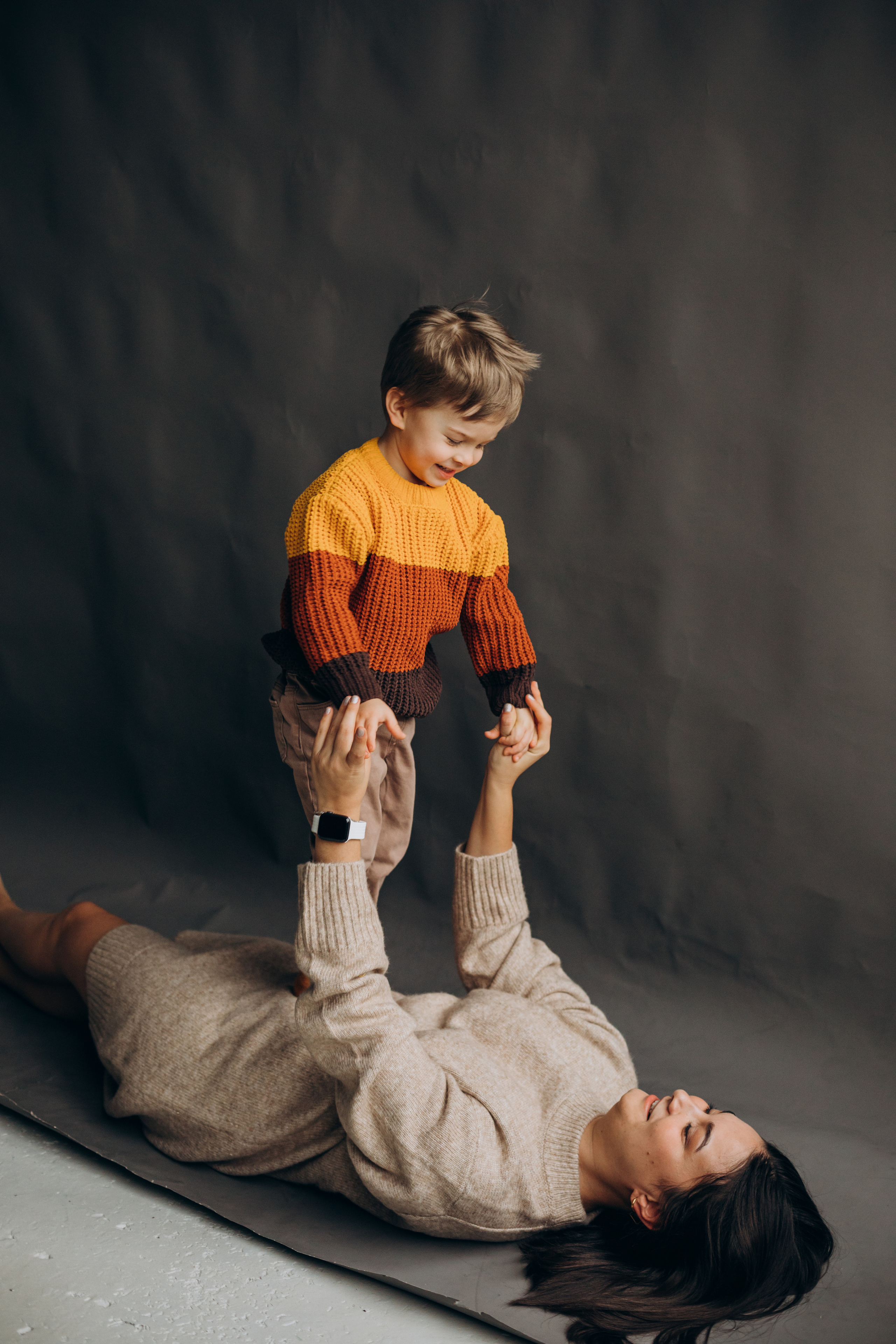 Фотопроект «МАМА». Студийная съемка. Фотограф на роды в Санкт-Петербурге Екатерина Сысоева