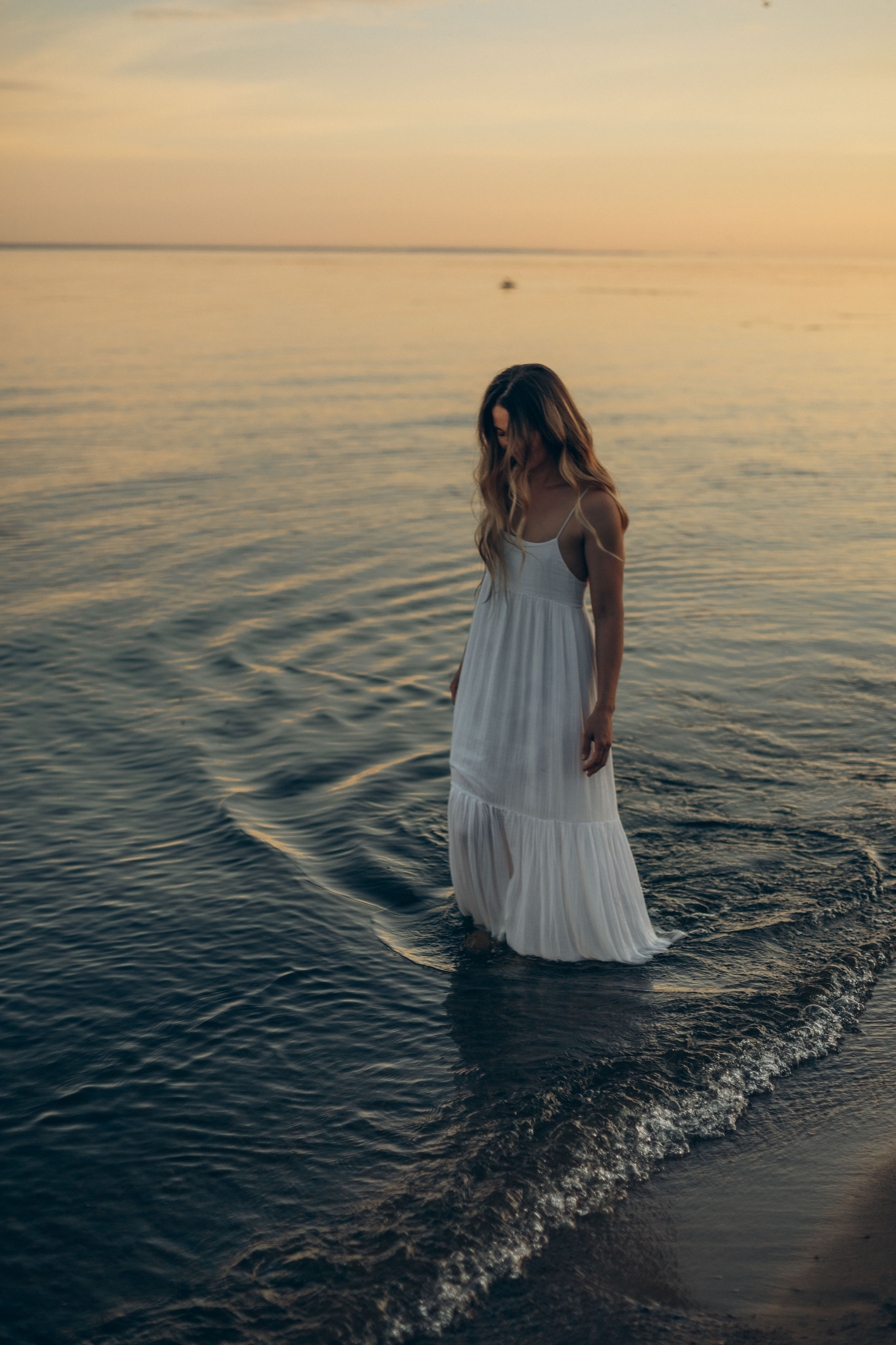 Кроватка. Финский залив. Фотограф на роды в Санкт-Петербурге Екатерина Сысоева