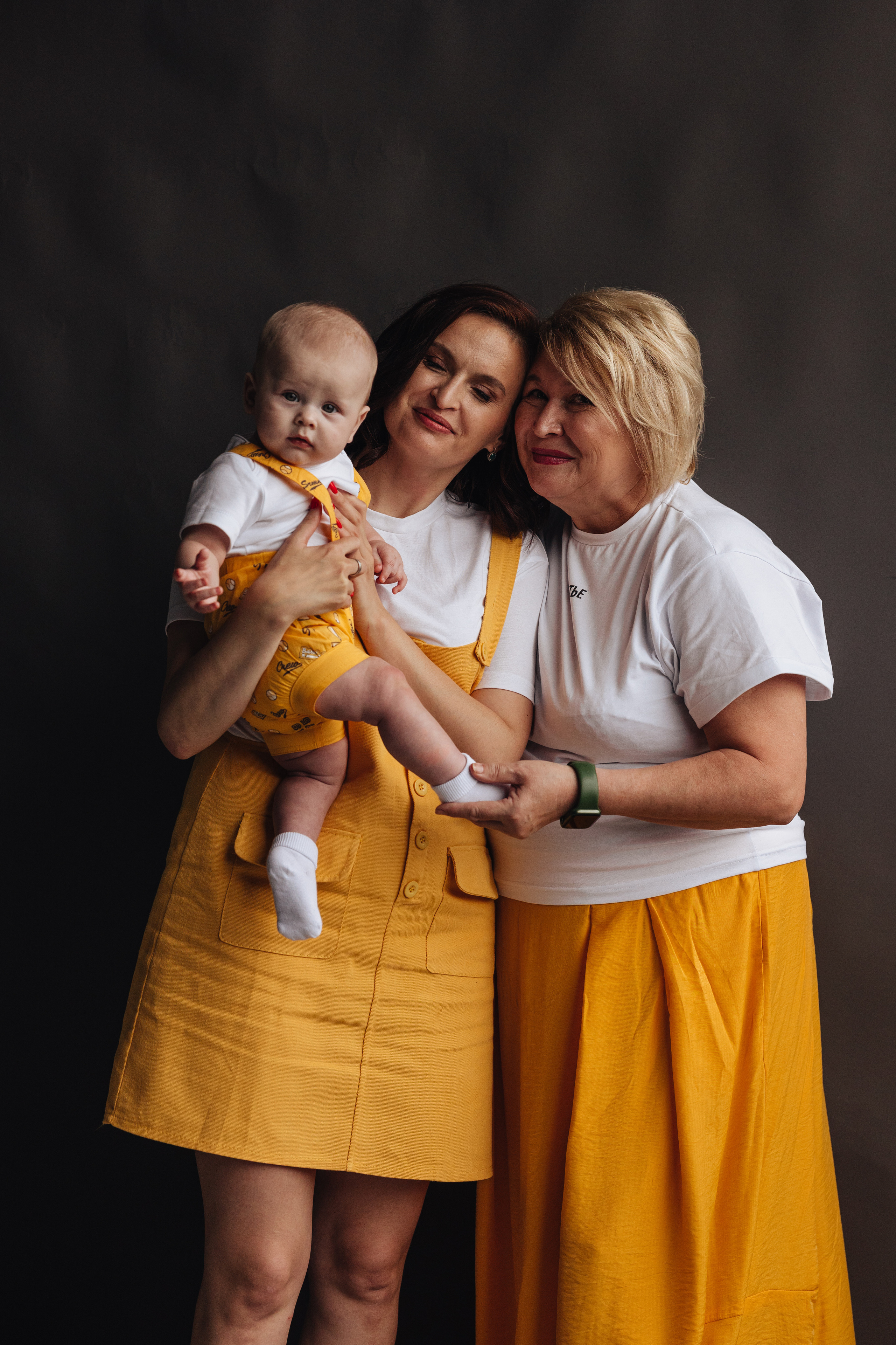 Фотопроект «МАМА». Студийная съемка. Фотограф на роды в Санкт-Петербурге Екатерина Сысоева