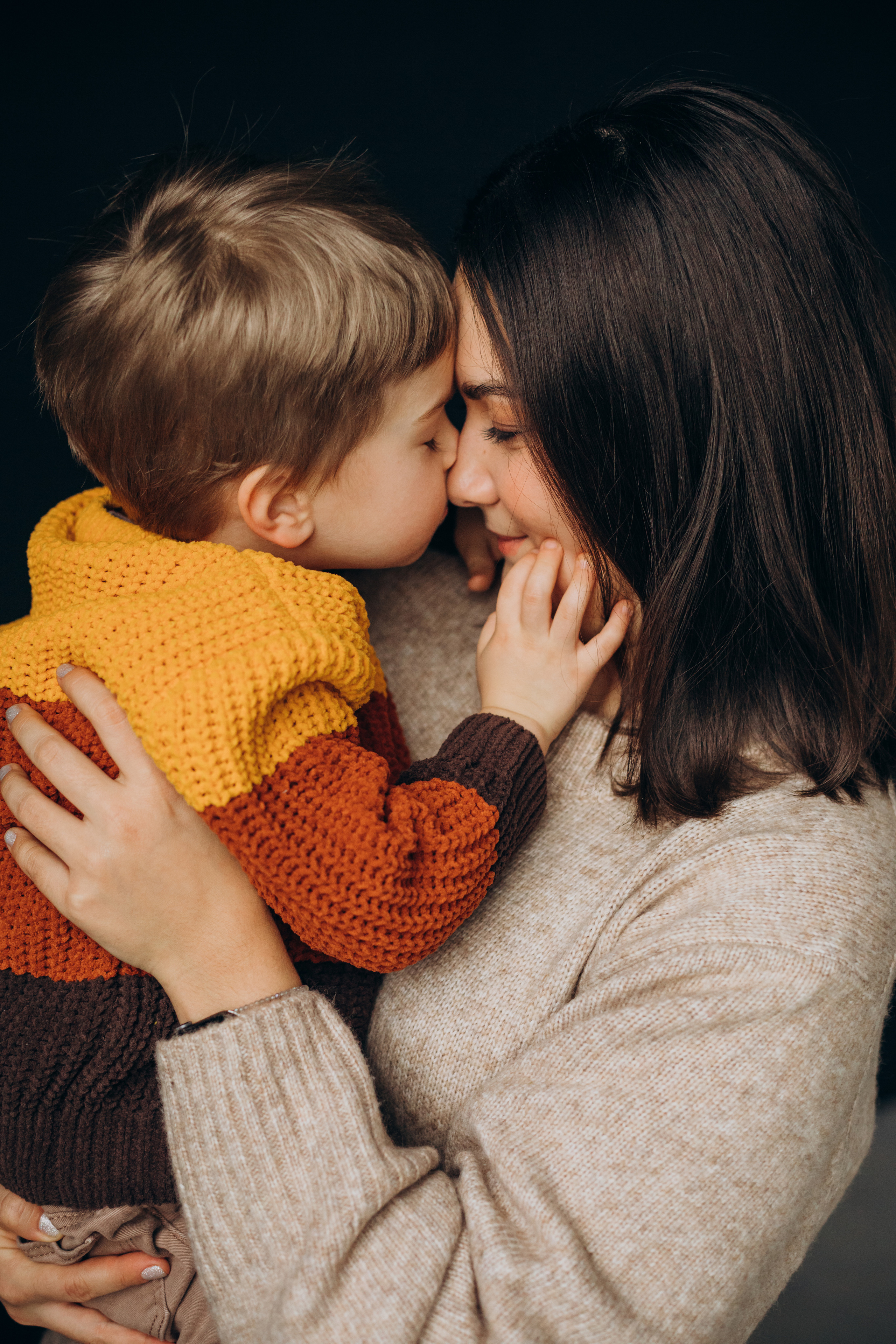 Фотопроект «МАМА». Студийная съемка. Фотограф на роды в Санкт-Петербурге Екатерина Сысоева