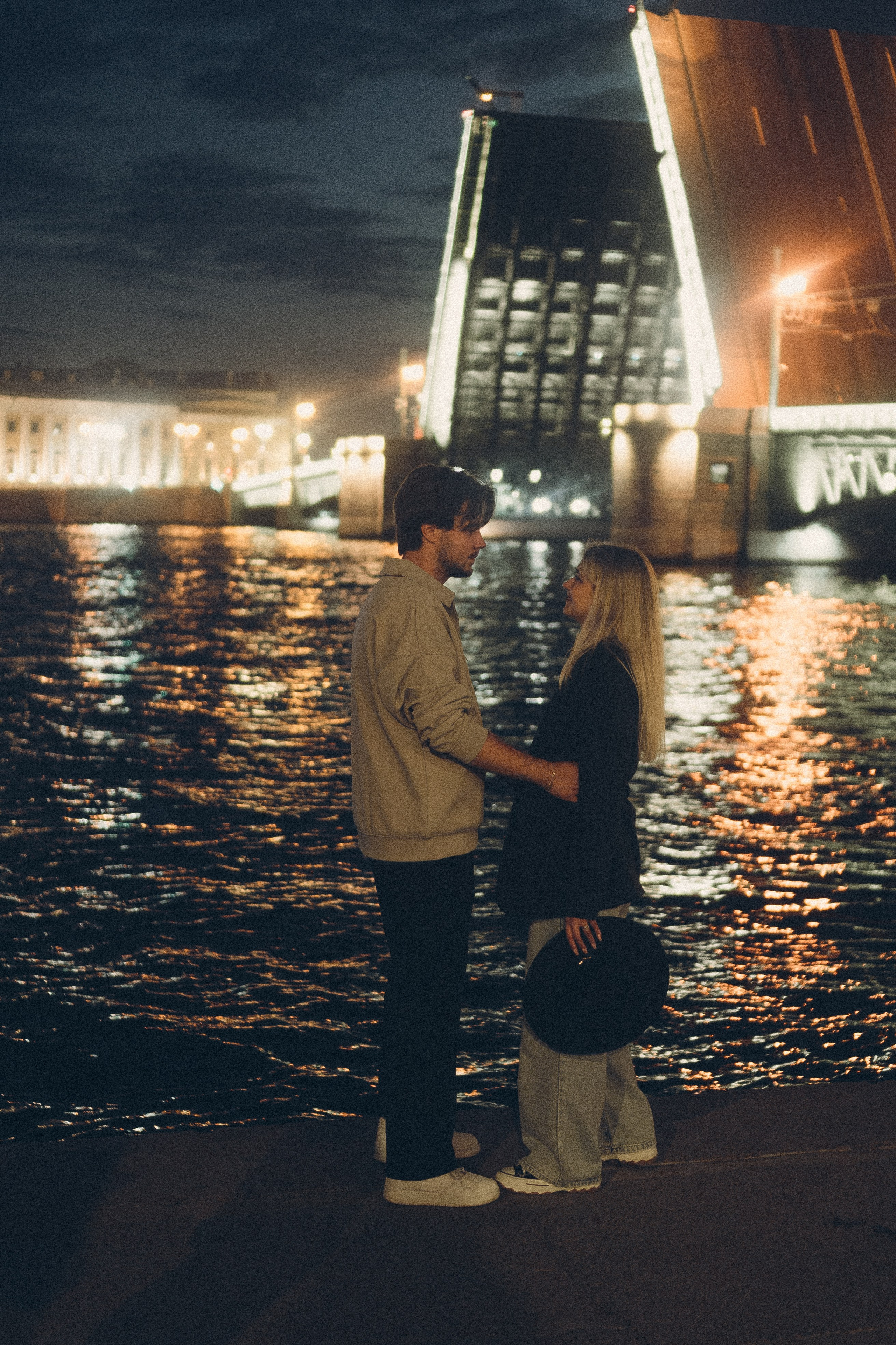 ПРОГУЛКА ПО НОЧНОМУ ГОРОДУ. Профессиональный фотограф, Санкт-Петербург — Виктория Богомолова