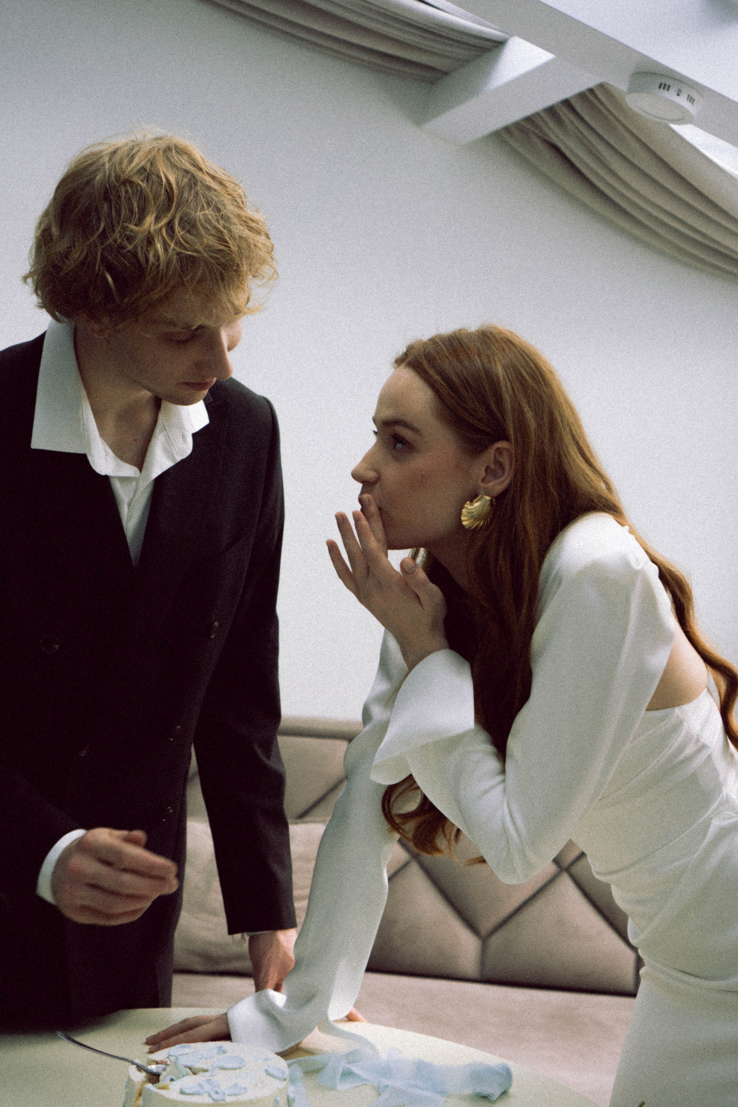 СВАДЕБНАЯ СЬЕМКА В ОТЕЛЕ. СБОРЫ ЖЕНИХА И НЕВЕСТЫ И ТАКЖЕ ТОР И ПОДГОТОВКА К ПРОГУЛКЕ. Профессиональный фотограф, Санкт-Петербург — Виктория Богомолова