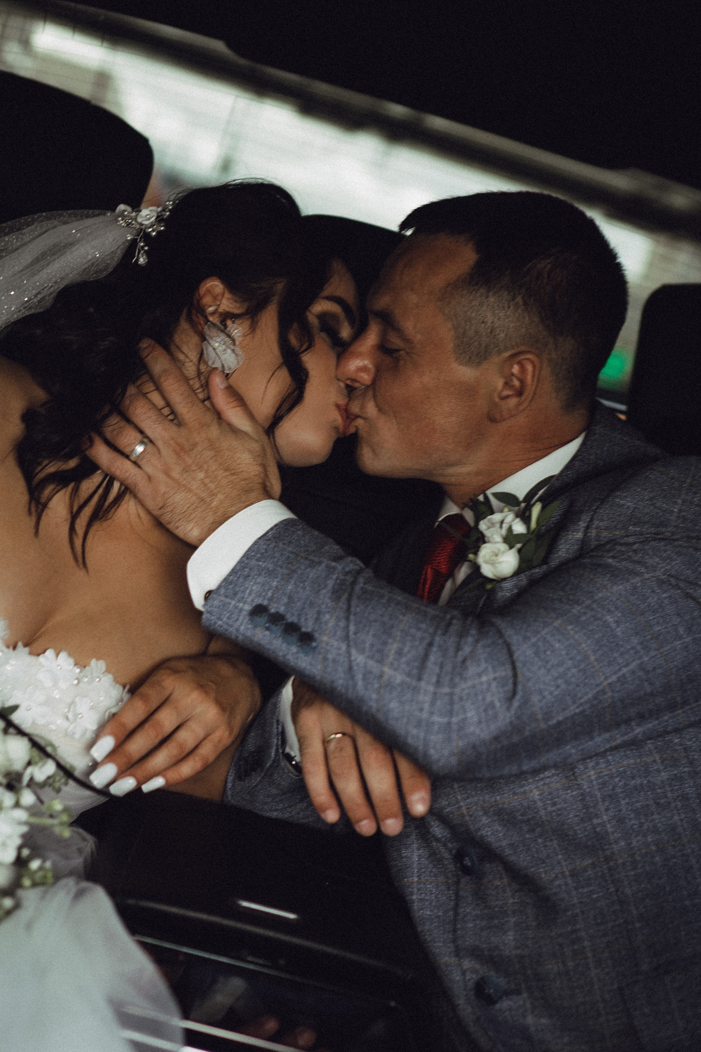 СВАДЕБНАЯ ПРОГУЛКА РЕСТОРАН МЫ ЖЕ НА ТЫ И ФОТОСЕССИИЯ С АВТОМОБИЛЕМ. Профессиональный фотограф, Санкт-Петербург — Виктория Богомолова