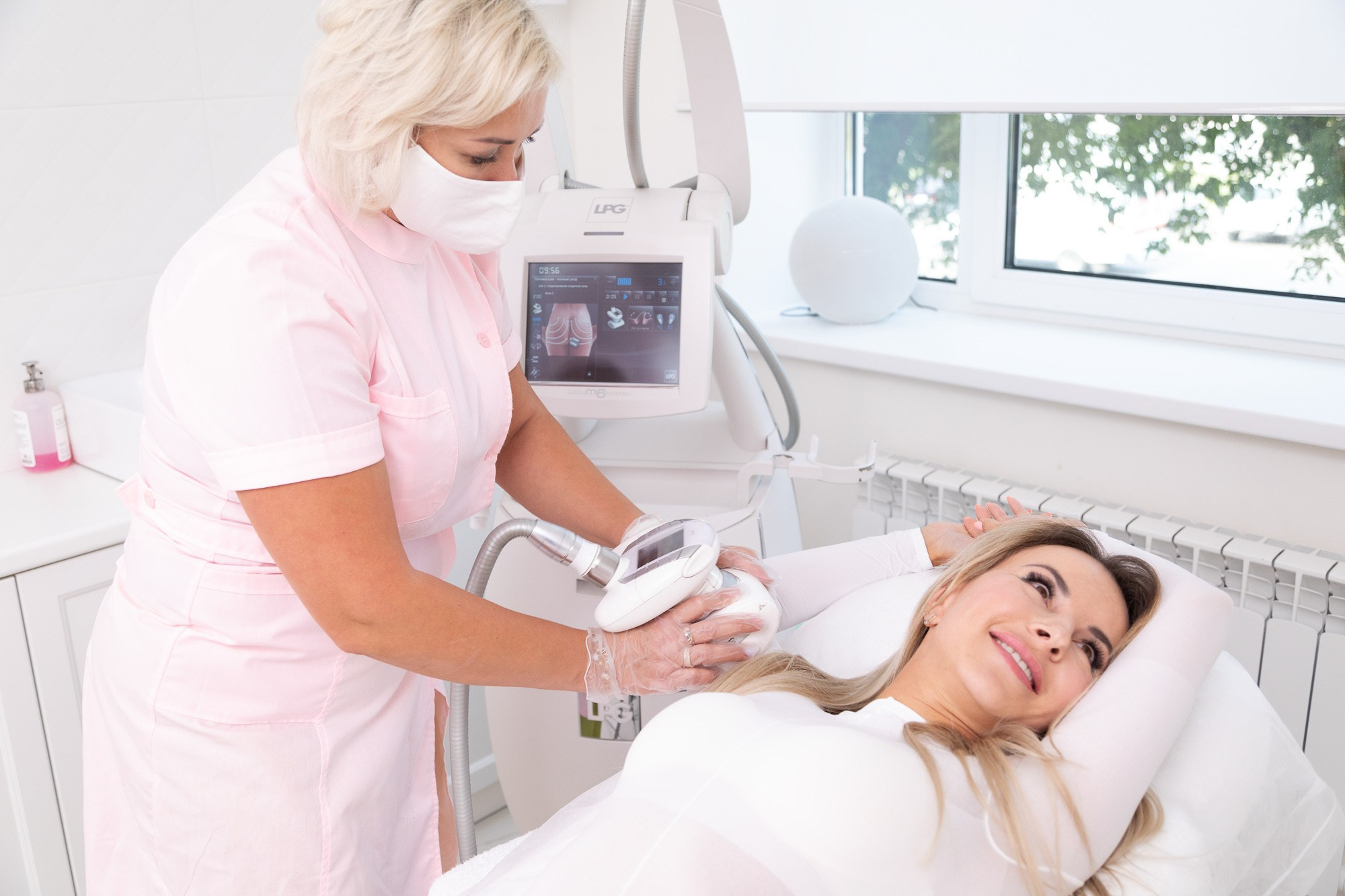 Рекламная и предметная съёмка. Фотоателье и полиграфия | Красивые фотосессии, сувениры с фото | Ремонт смартфонов, ноутбуков и техники в Коломне Zinovyev Team