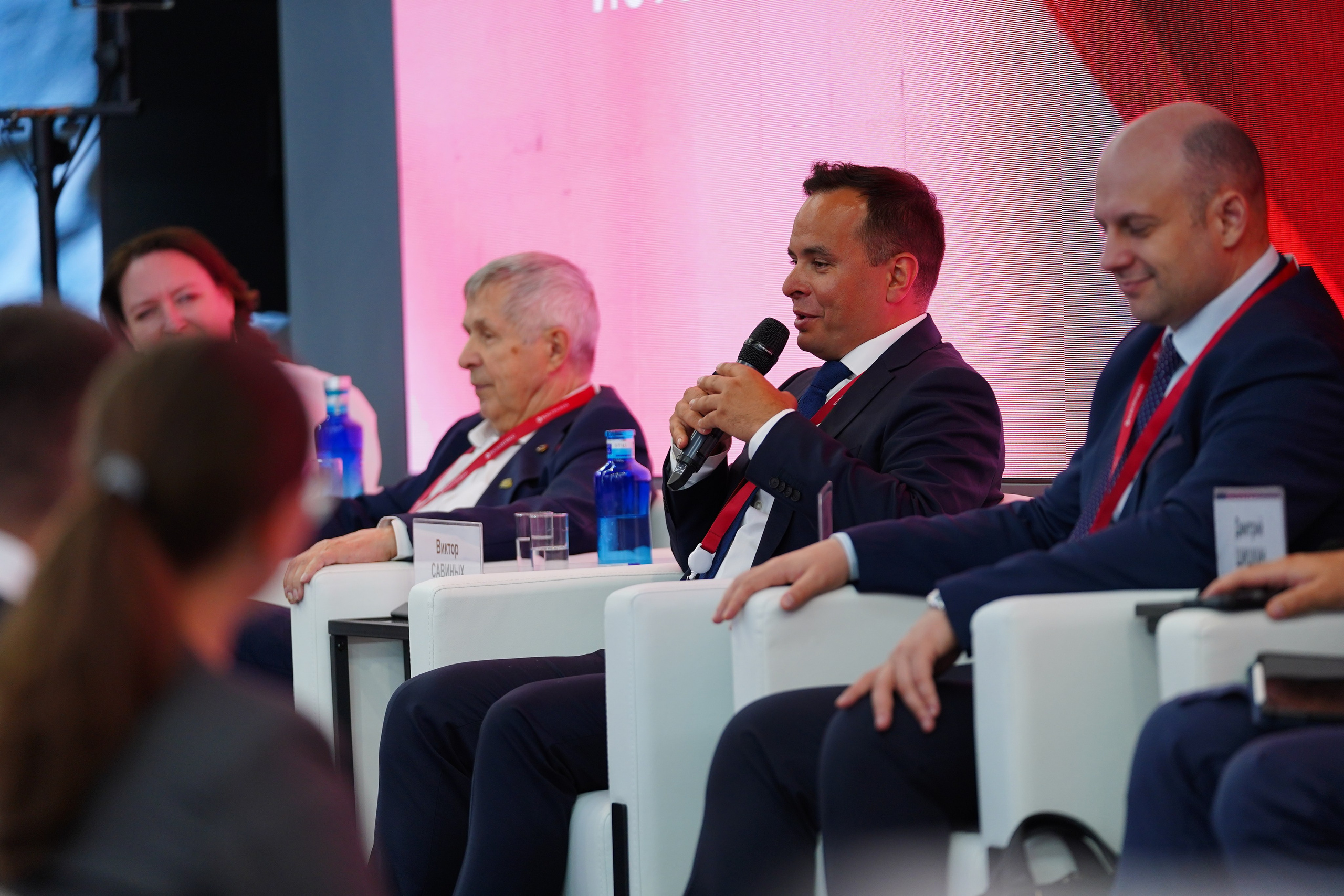 Фото и Видеосъемка ПМЭФ, Форумов, Конференций в СПб. Фото и Видеосъемка на ваше мероприятие. Александр Романов