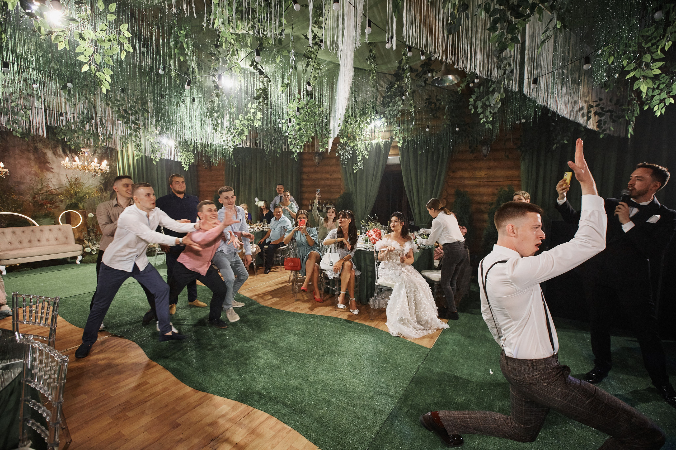 Рома и Полина Банкет. Ваш фотограф Антон Колташов город Курган Тюмень Челябинск Екатеринбург