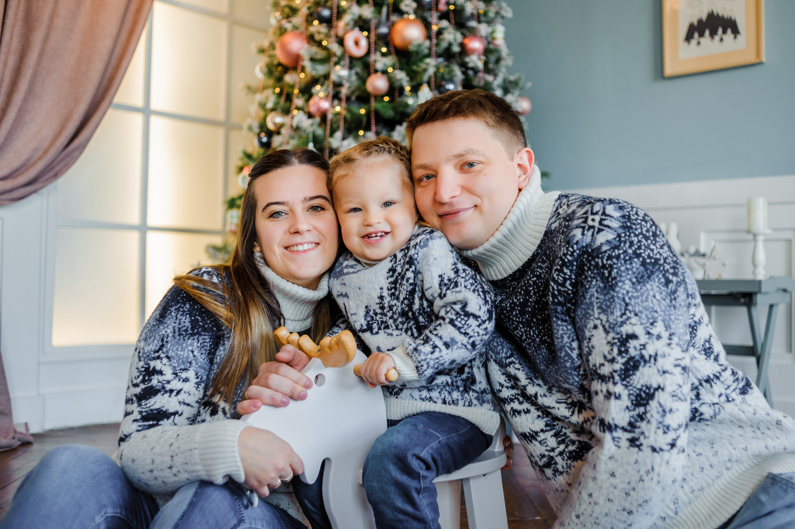 Детский и семейный фотограф в Рязани Валя Лялина. Фотограф новорождённых в Рязани, фотосъемка выписки из роддома, крещен