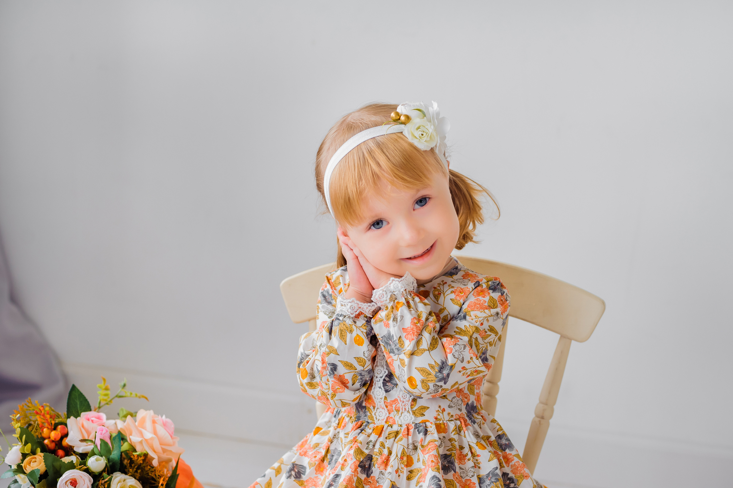 Детский и семейный фотограф в Рязани Валя Лялина. Фотограф новорождённых в Рязани, фотосъемка выписки из роддома, крещен