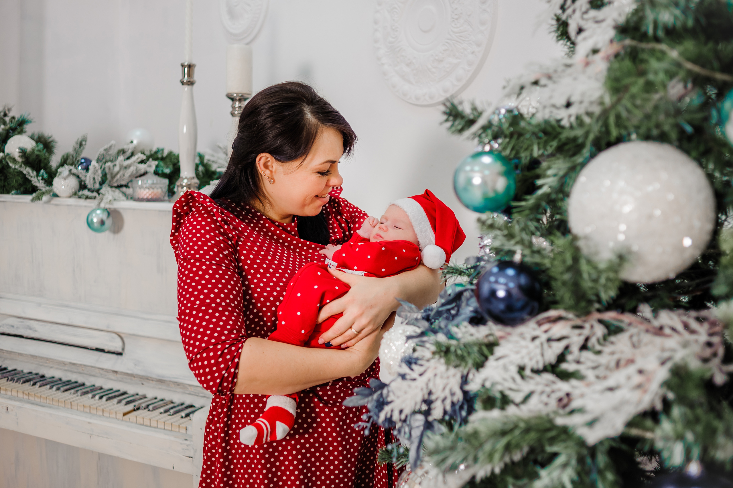 Детский и семейный фотограф в Рязани Валя Лялина. Фотограф новорождённых в Рязани, фотосъемка выписки из роддома, крещен