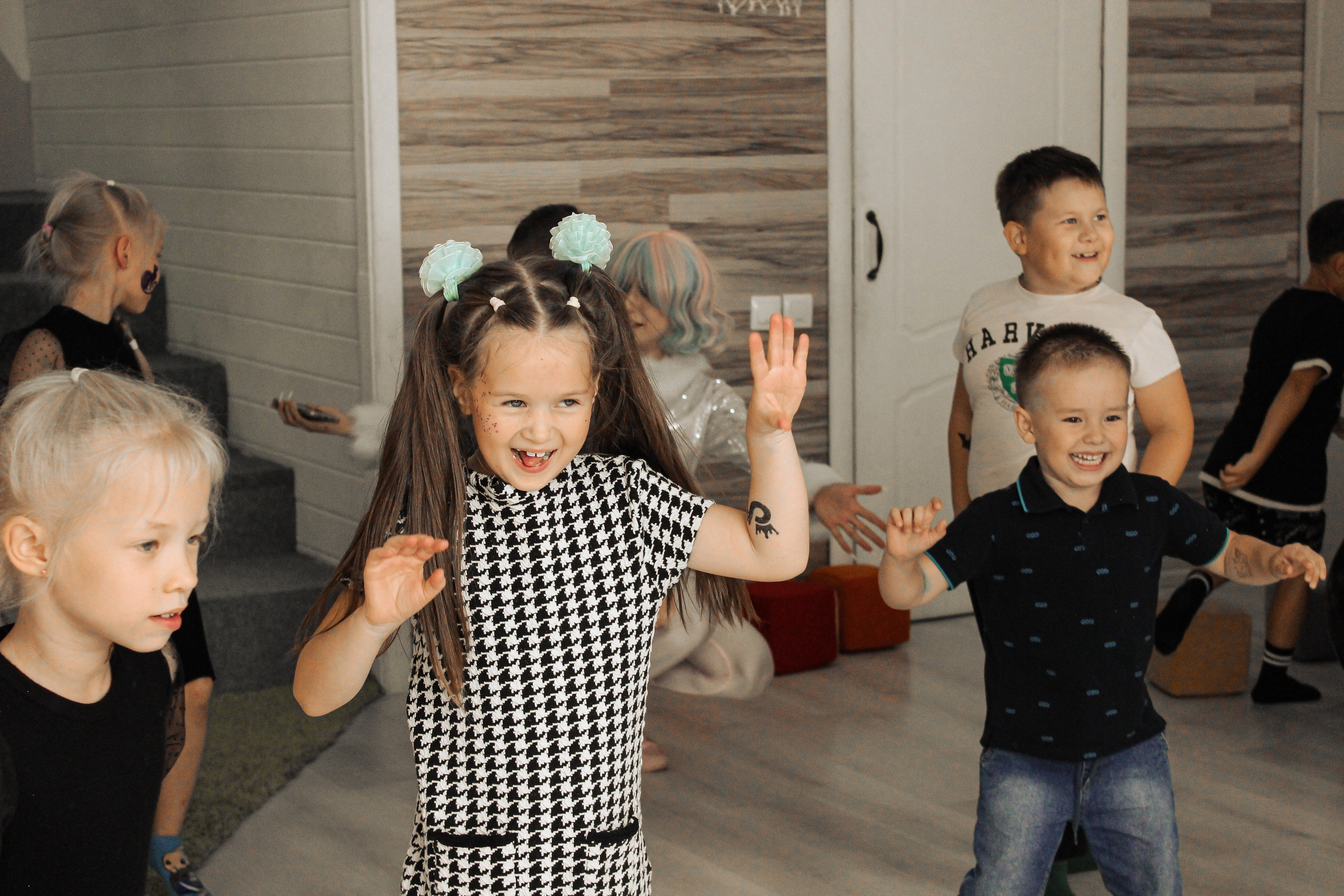 День рождения Элеоноры | Wednesday. Свадебный и Школьный фотограф Улан-Удэ Бурятия Джулия Топоева Выпускные альбомы Фотограф на мероприятие