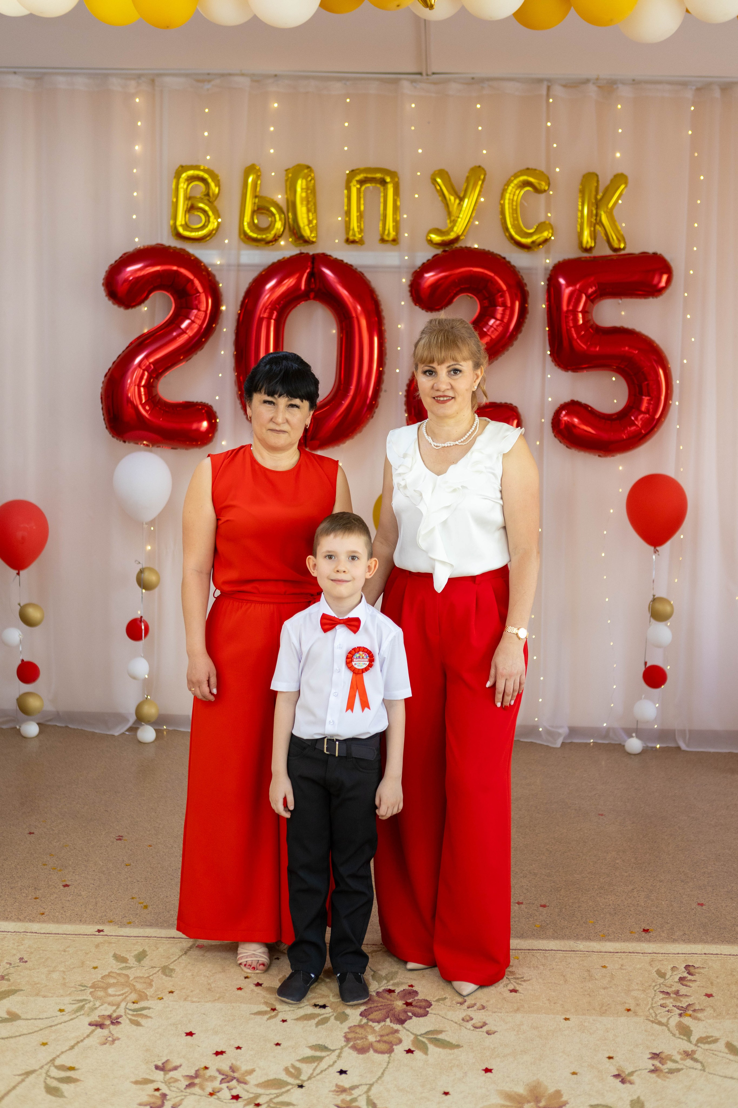 Выпускной в детскому саду 2025 год. Свадебный и предметный фотограф Ренат Каламперов