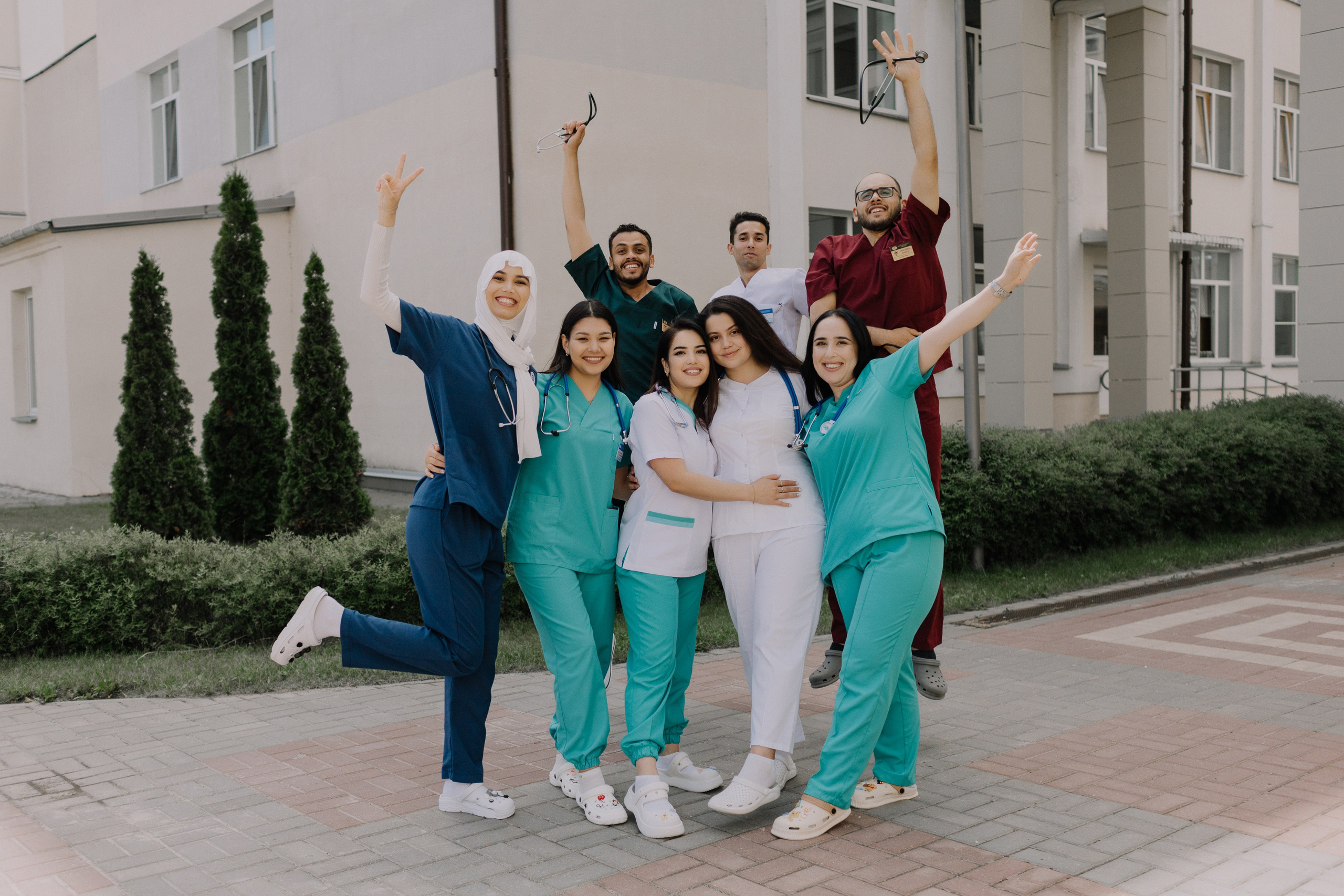 Съёмка для выпускников ГГМУ с элементами контента. Часть 2. Сергеев Алексей. Фотограф