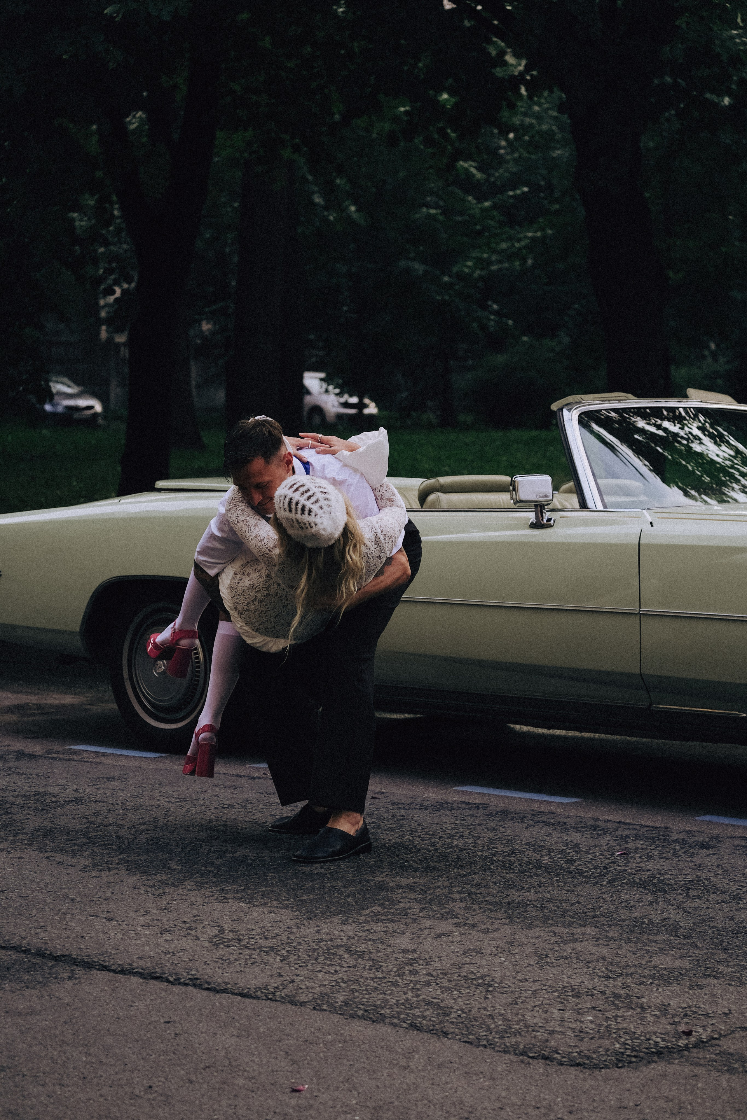 СВАДЕБНАЯ СЬЕМКА С КАБРИОЛЕТОМ В САНТК-ПЕТЕРБУРГЕ НА ПЕТРОГРАДКЕ В ОТЕЛЕ ПАНОРАМИКА. Профессиональный фотограф, Санкт-Петербург — Виктория Богомолова