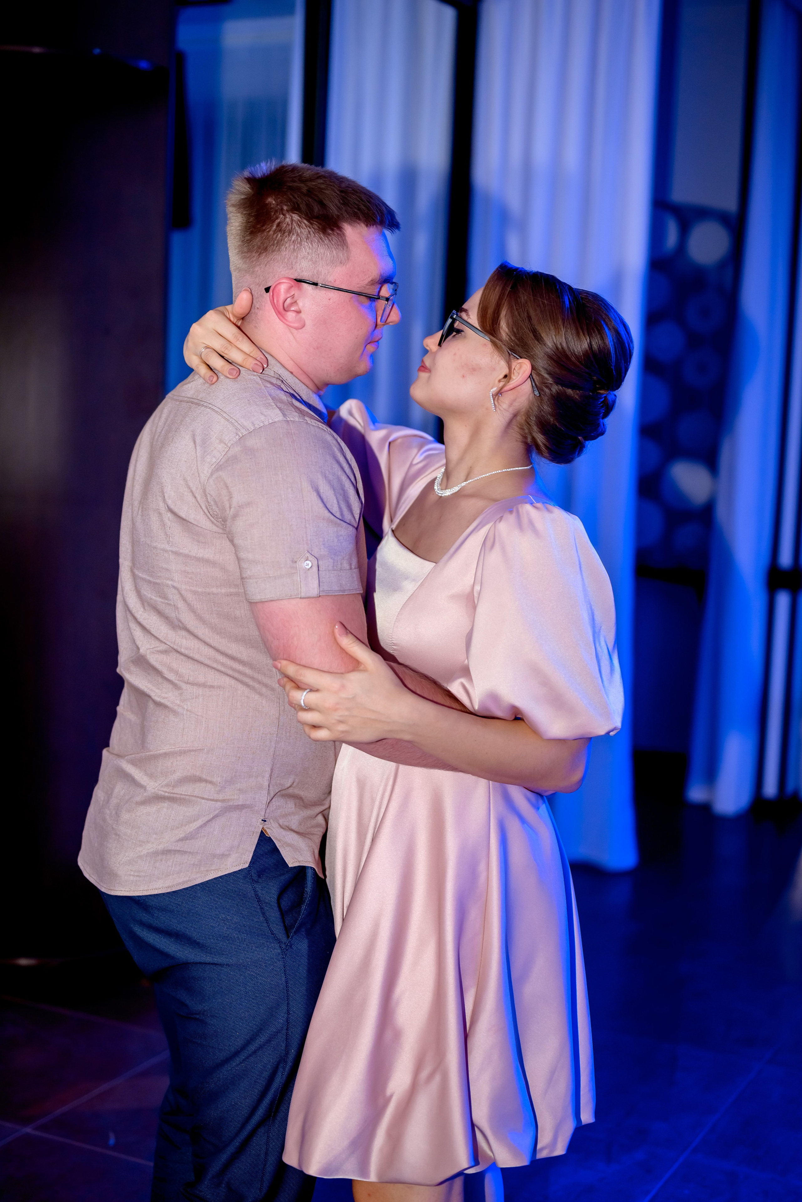 Банкетная часть (1). Юлия Басня семейный и свадебный фотограф в Донецке