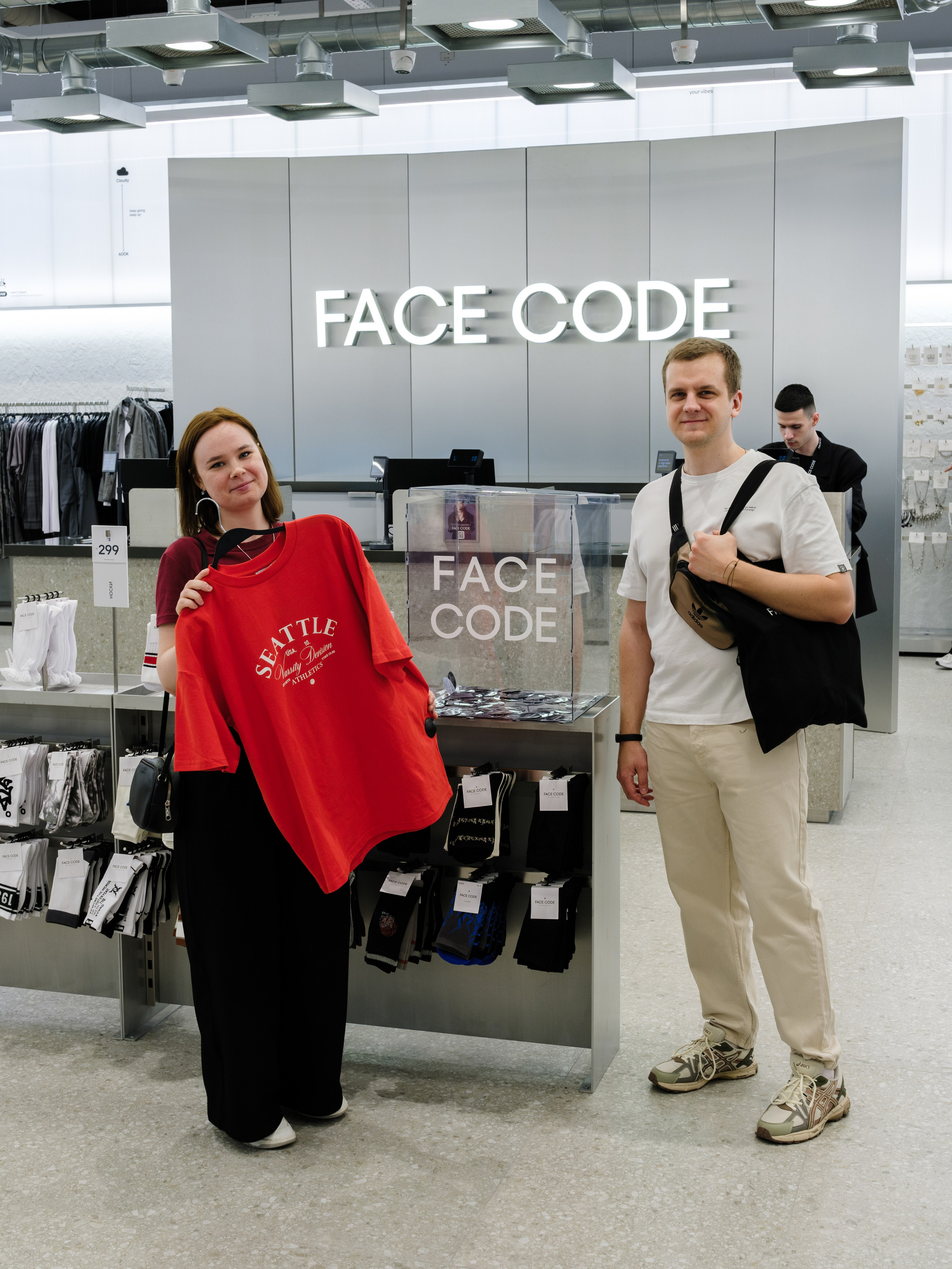 Открытие FACECODE. Репортажный и портретный фотограф в Москве Илья Спиридонов