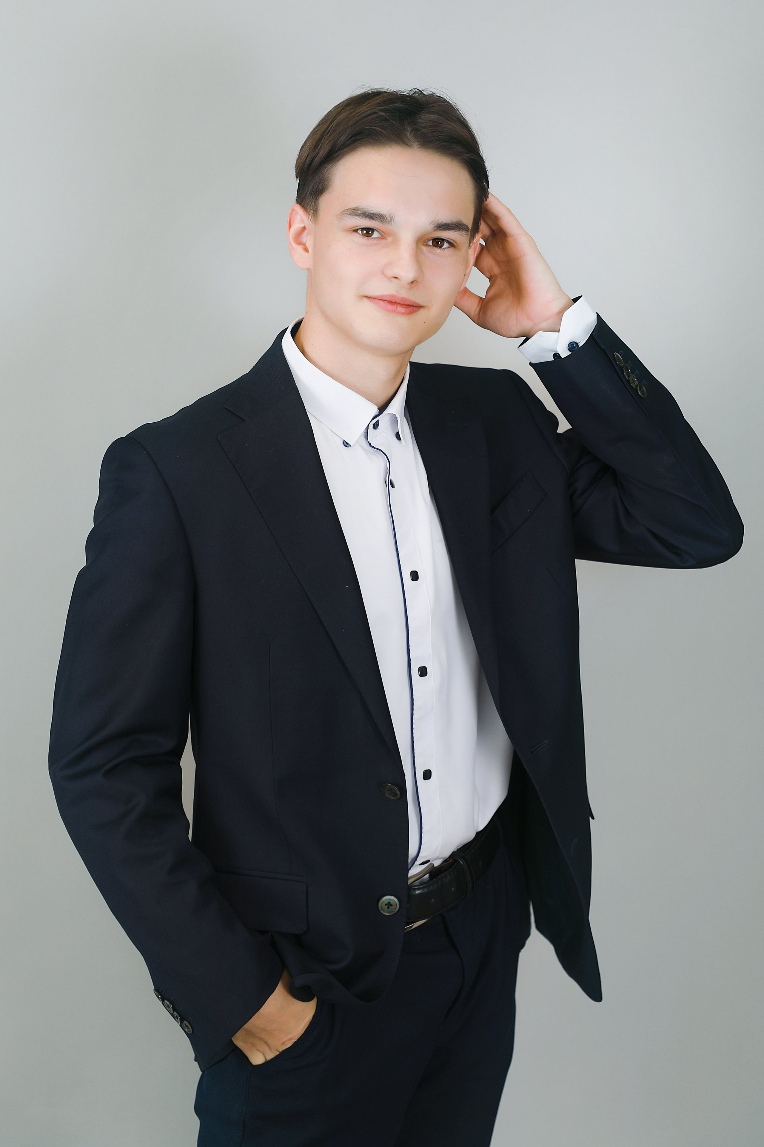 Школа 9-11 классы. Школьный фотограф Олеся Галатова