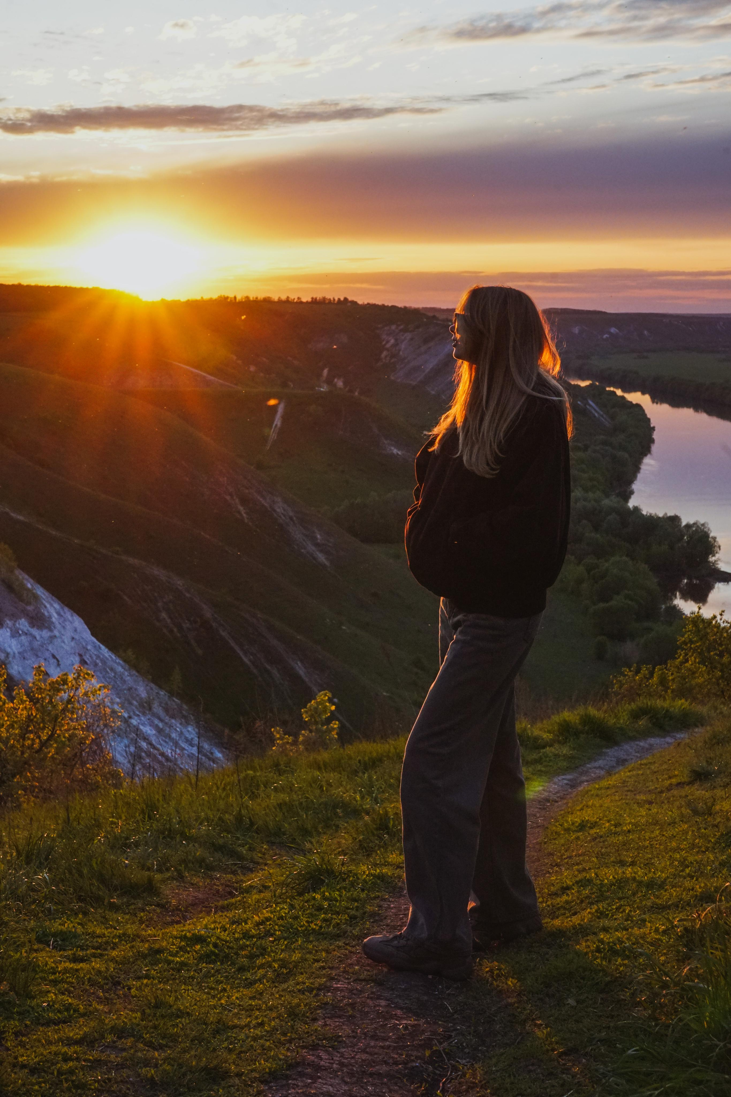 Lifestyle-фото Dasha: естественная поза и атмосфера