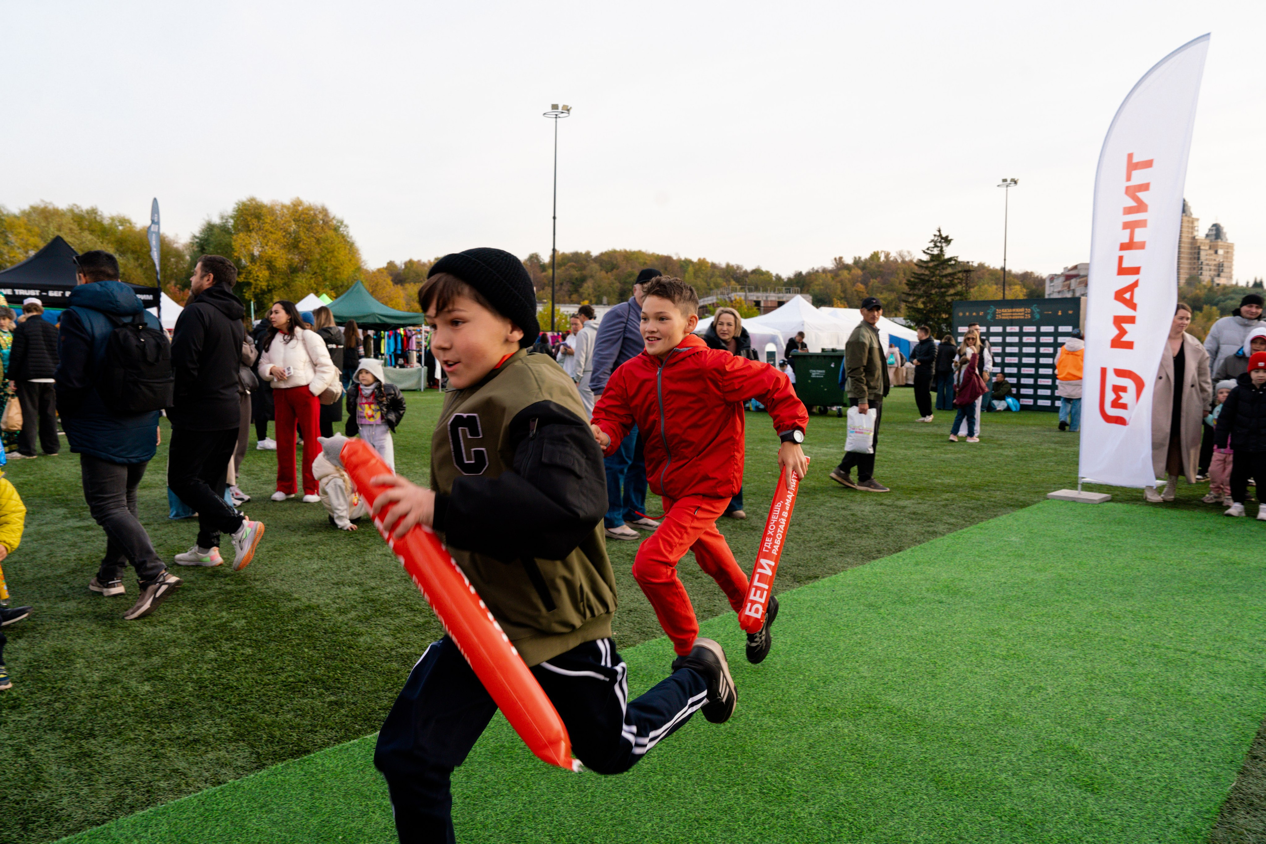 Магнит. Казанский национальный полумарафон 2025. Фотограф Казань