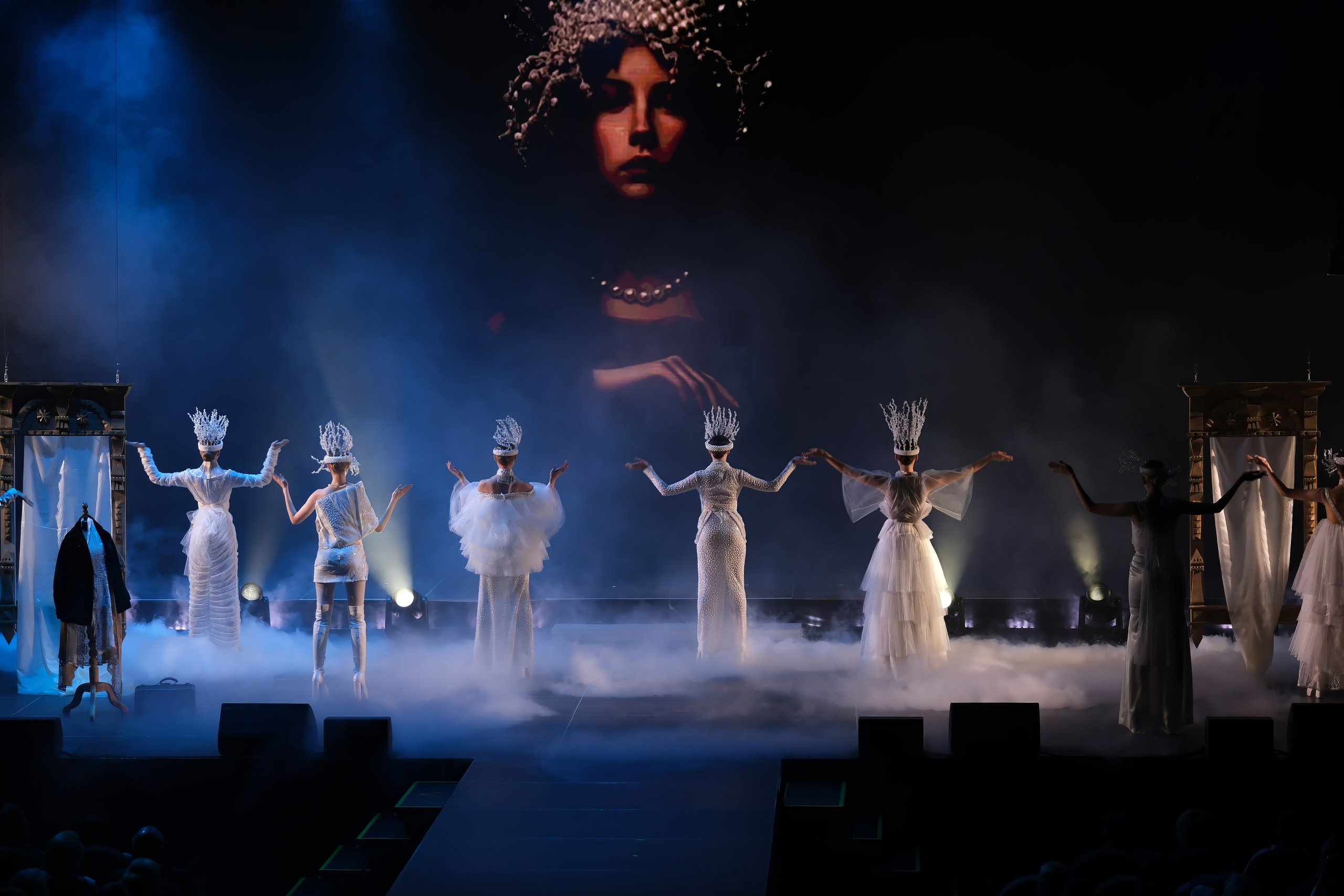 Подиумный спектакль «Стиль Надежды». Добро пожаловать в студию «Цифровой скульптор»  где искусство встречается с технологиями!