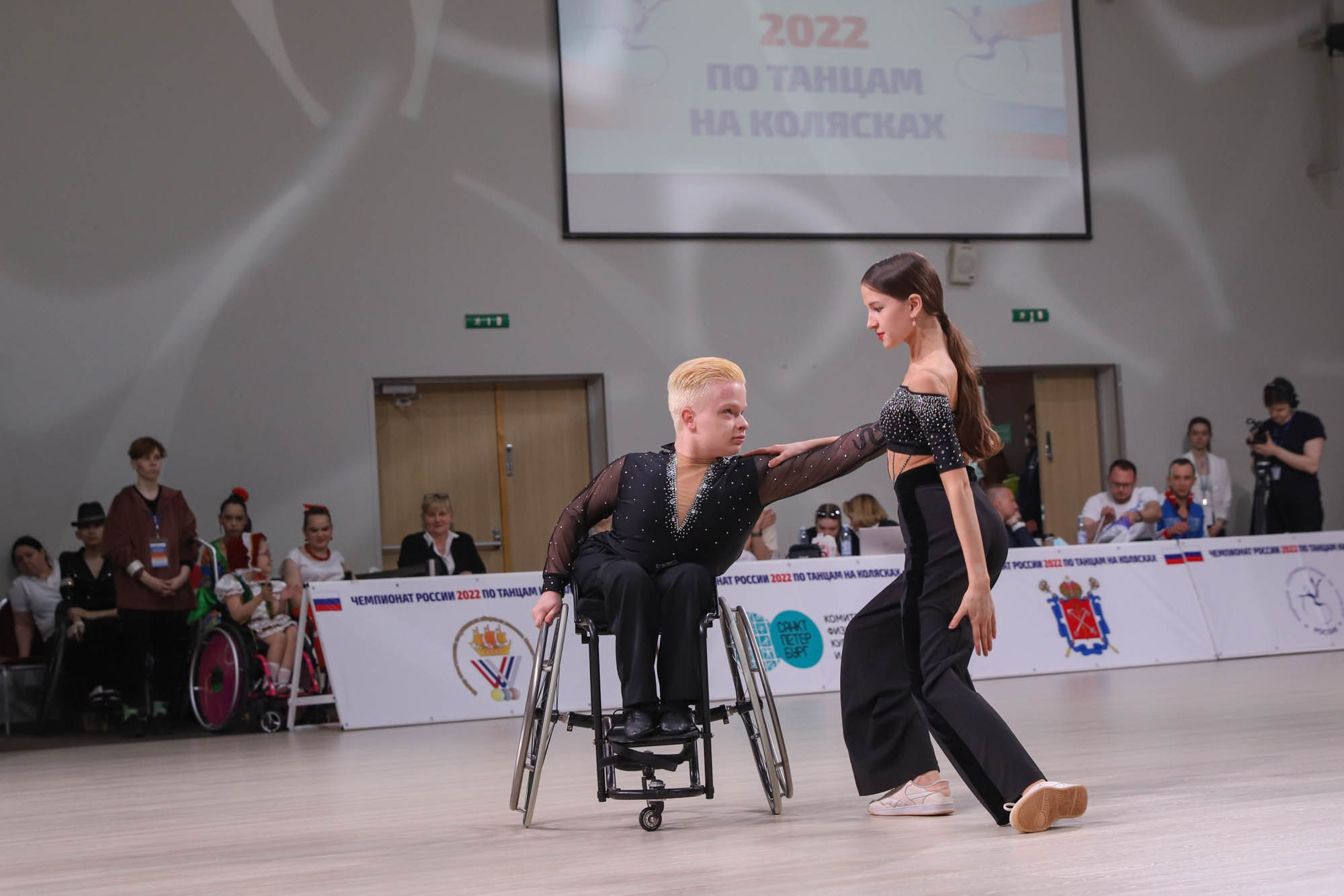 Чемпионат России по танцам на колясках. Фотограф Дарья Попова