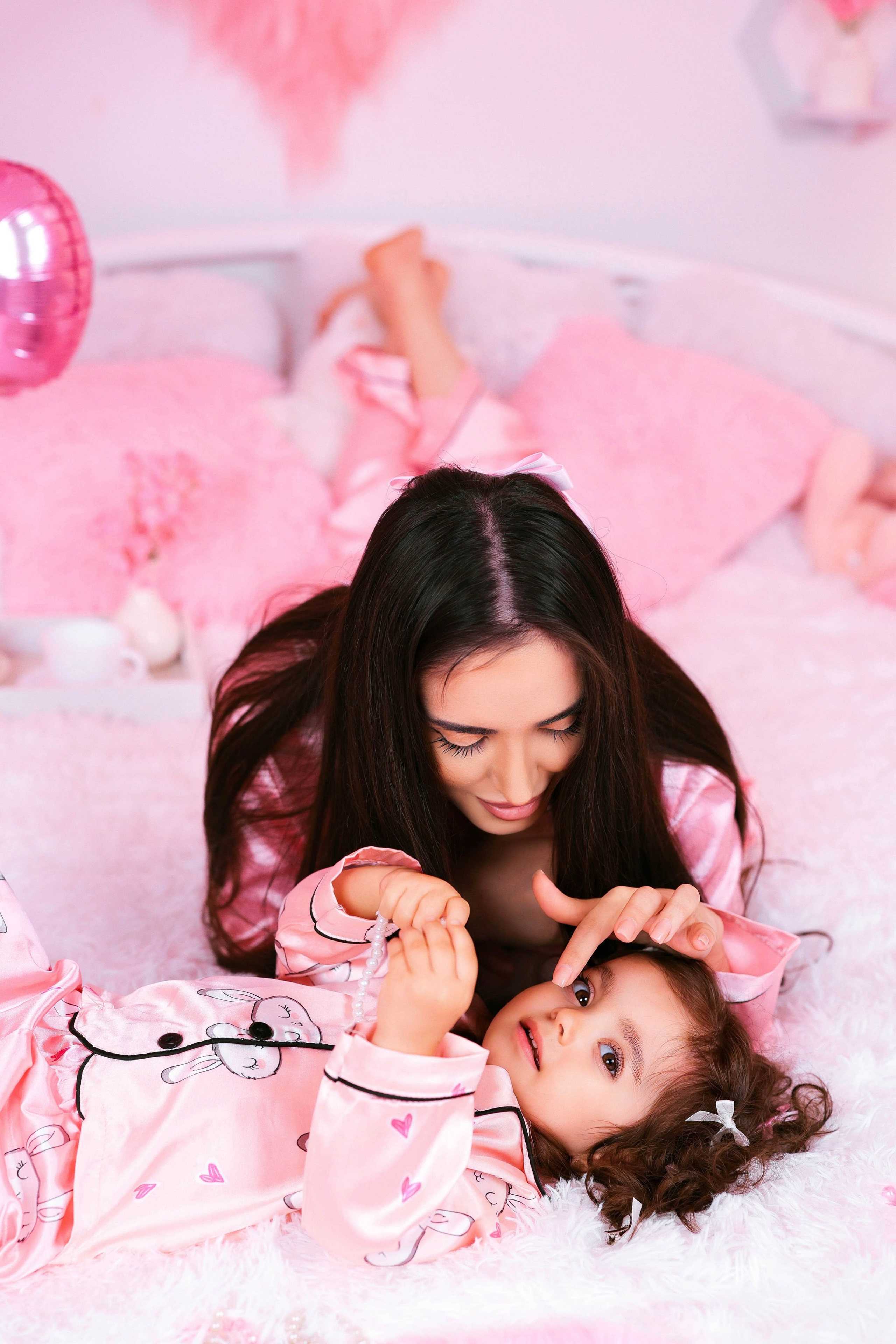 РОЗОВАЯ КОМНАТА