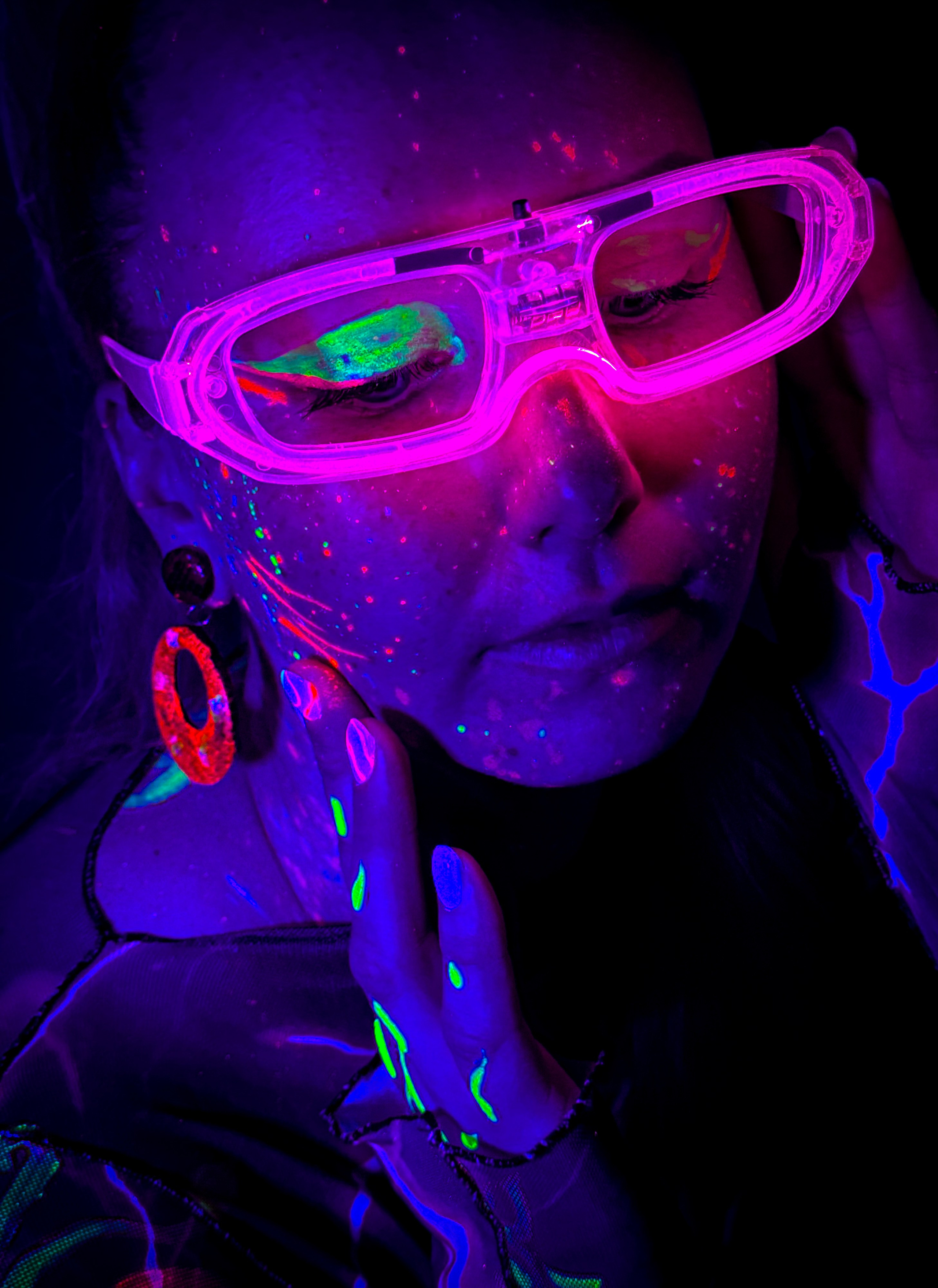 НЕОНОВАЯ СЪЕМКА. Фотограф Крым, Севастополь