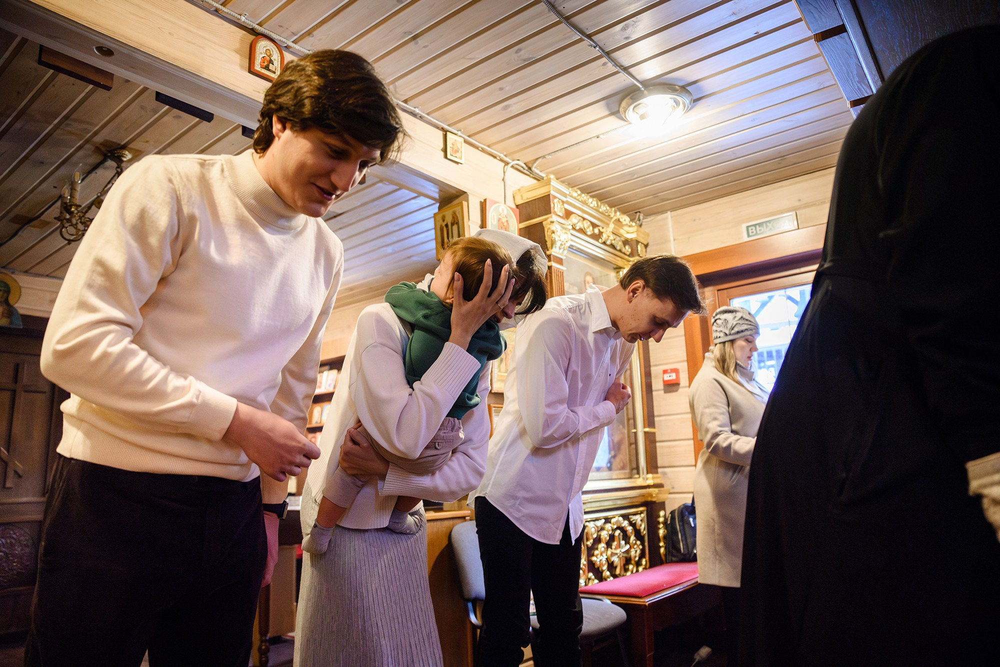 Крещение в Храме имени святых благоверных князей Бориса и Глеба. Константин Солодянкин — свадебный и репортажный фотограф в Екатеринбурге и Верхней Пышме