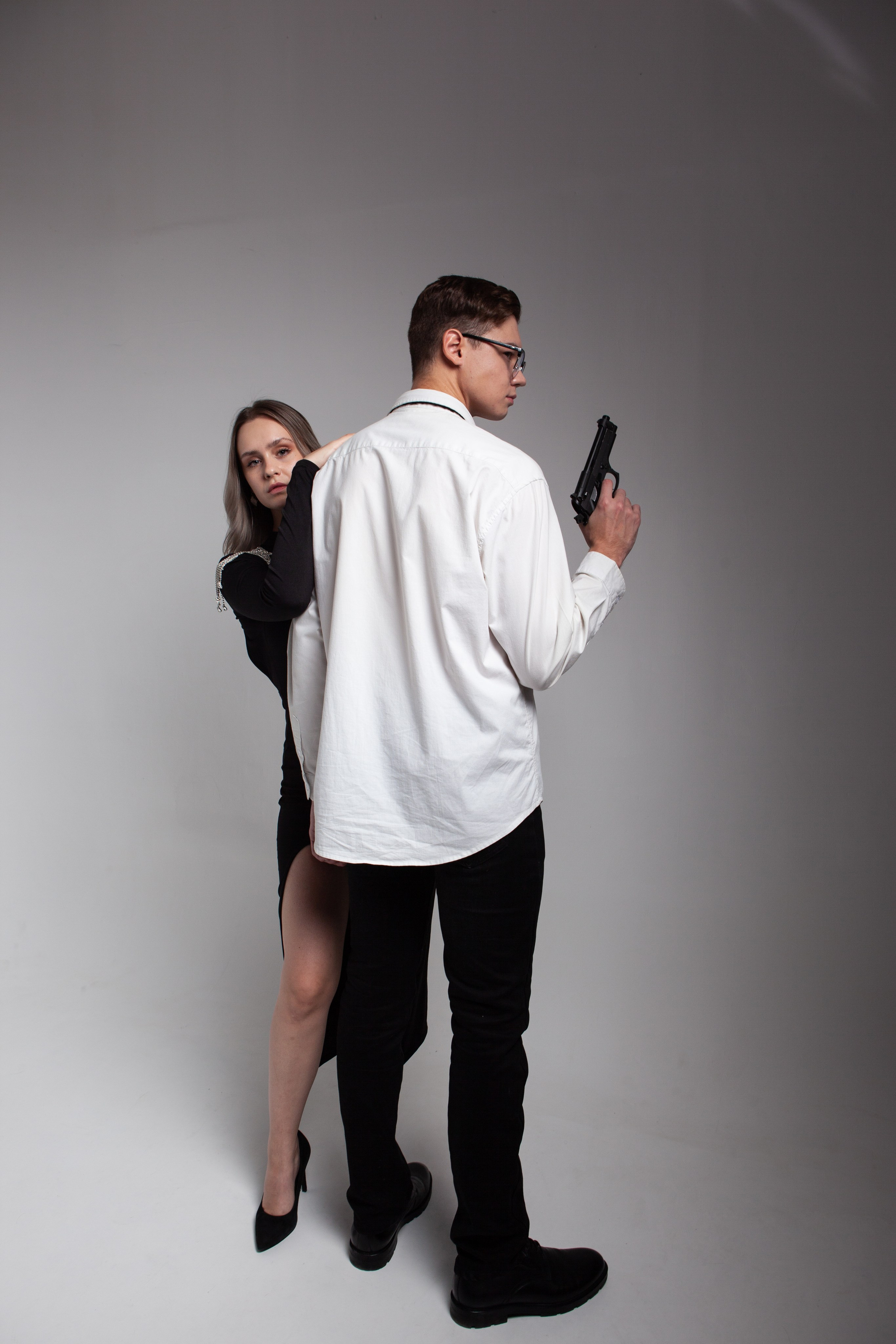 По мотивам Мистер и Миссис Смит 02.11.24. Медиа-продюсер и фотограф Сорокина Кристина г. Благовещенск