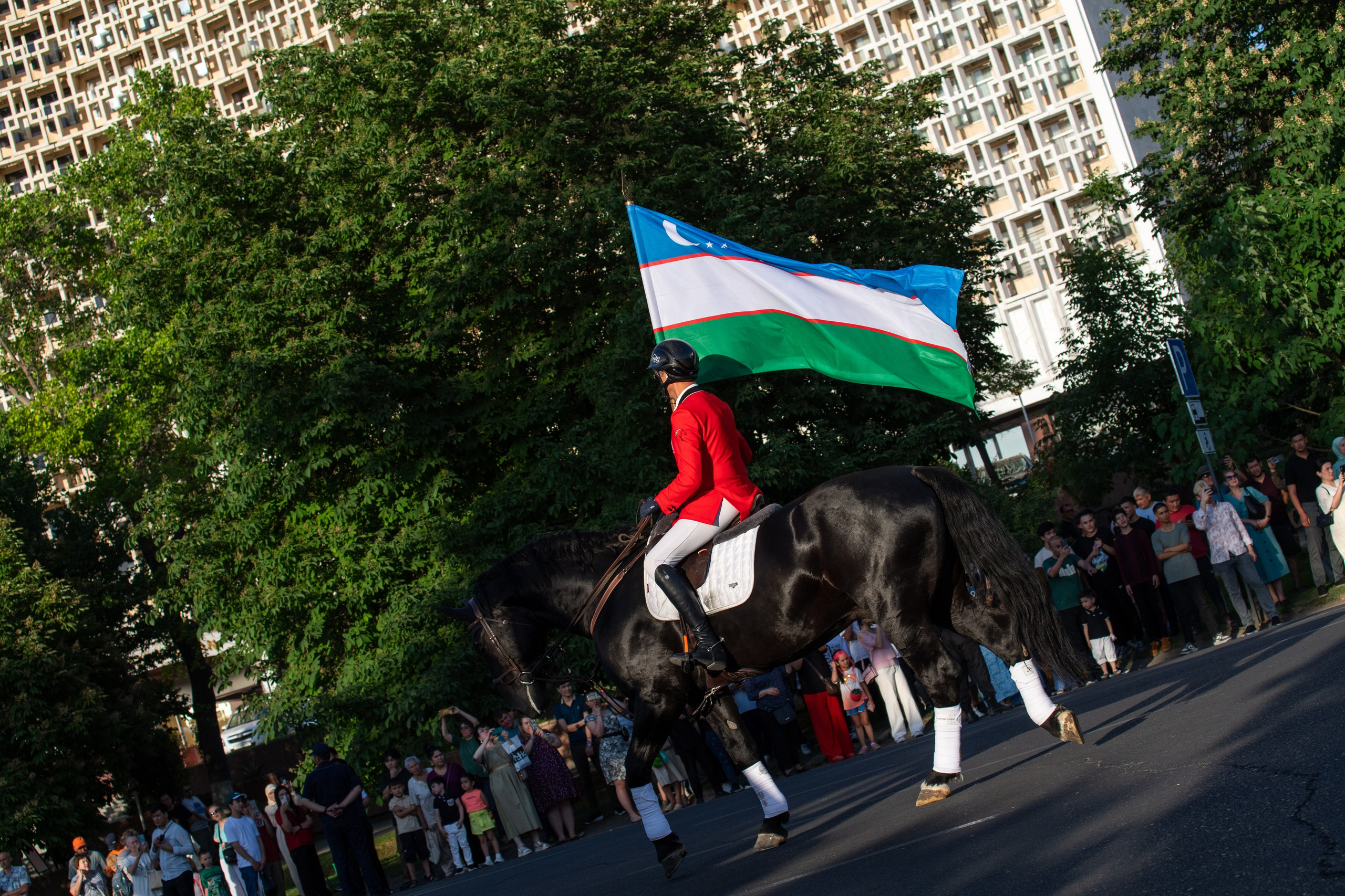 Конный парад в Ташкенте. Репортажный, спортивный и документальный фотограф в Ташкенте Алексей Елисеев