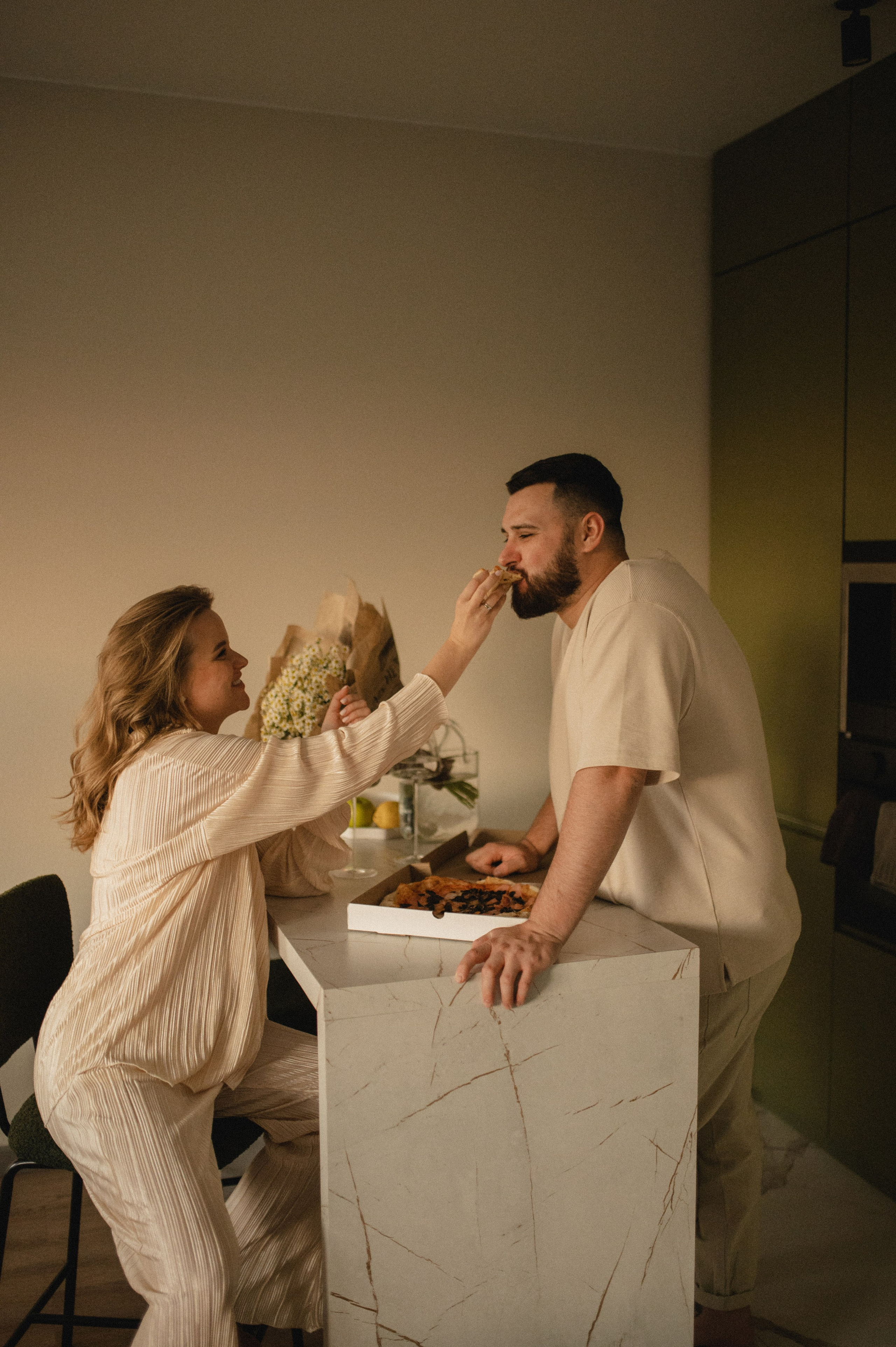 Домашняя фотосессия беременности. Семейная фотосессия Бутово Москва фотограф Алина Морщагина