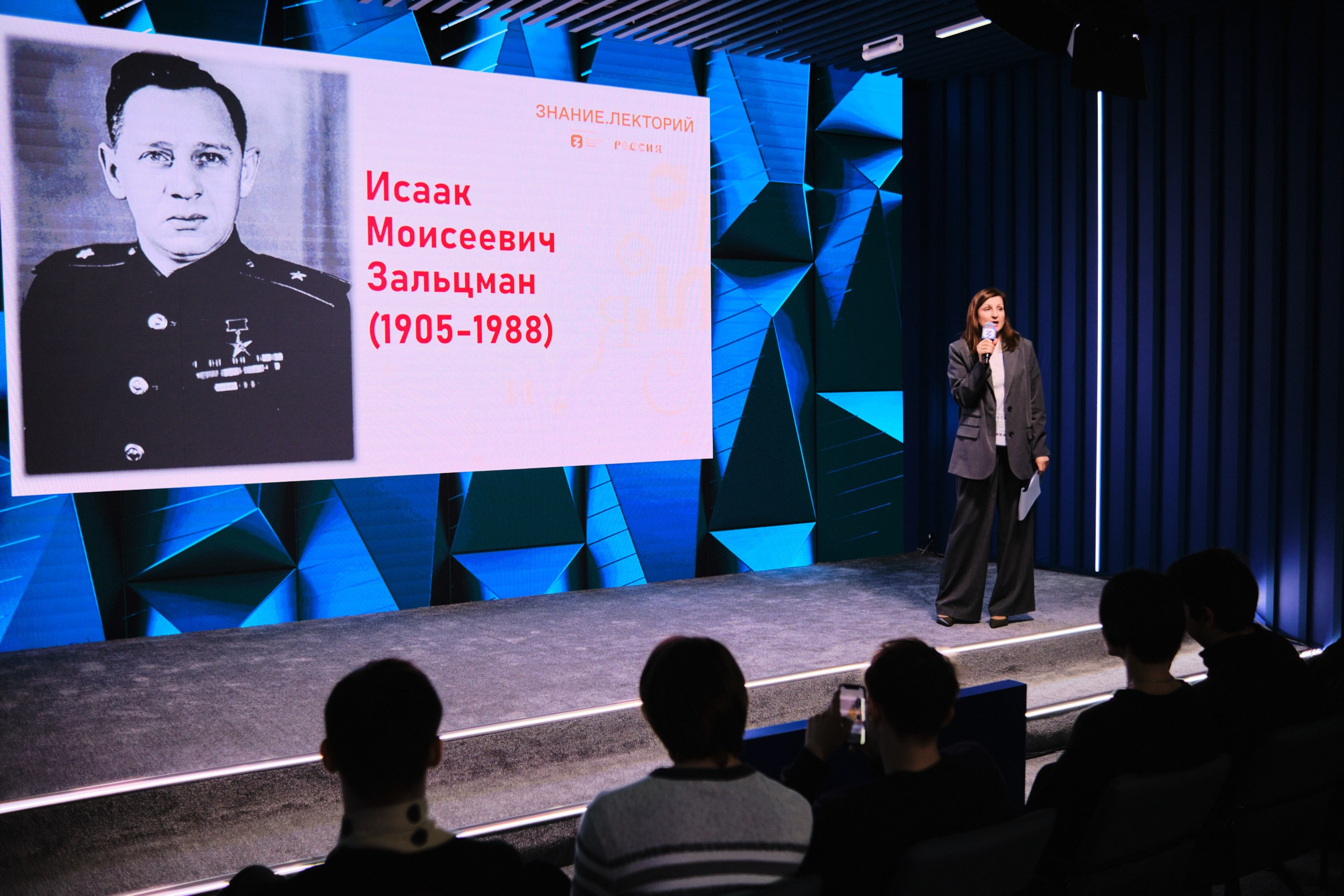 ВДНХ × Выставка «Россия». Матвей Яворский — фотограф в Челябинске