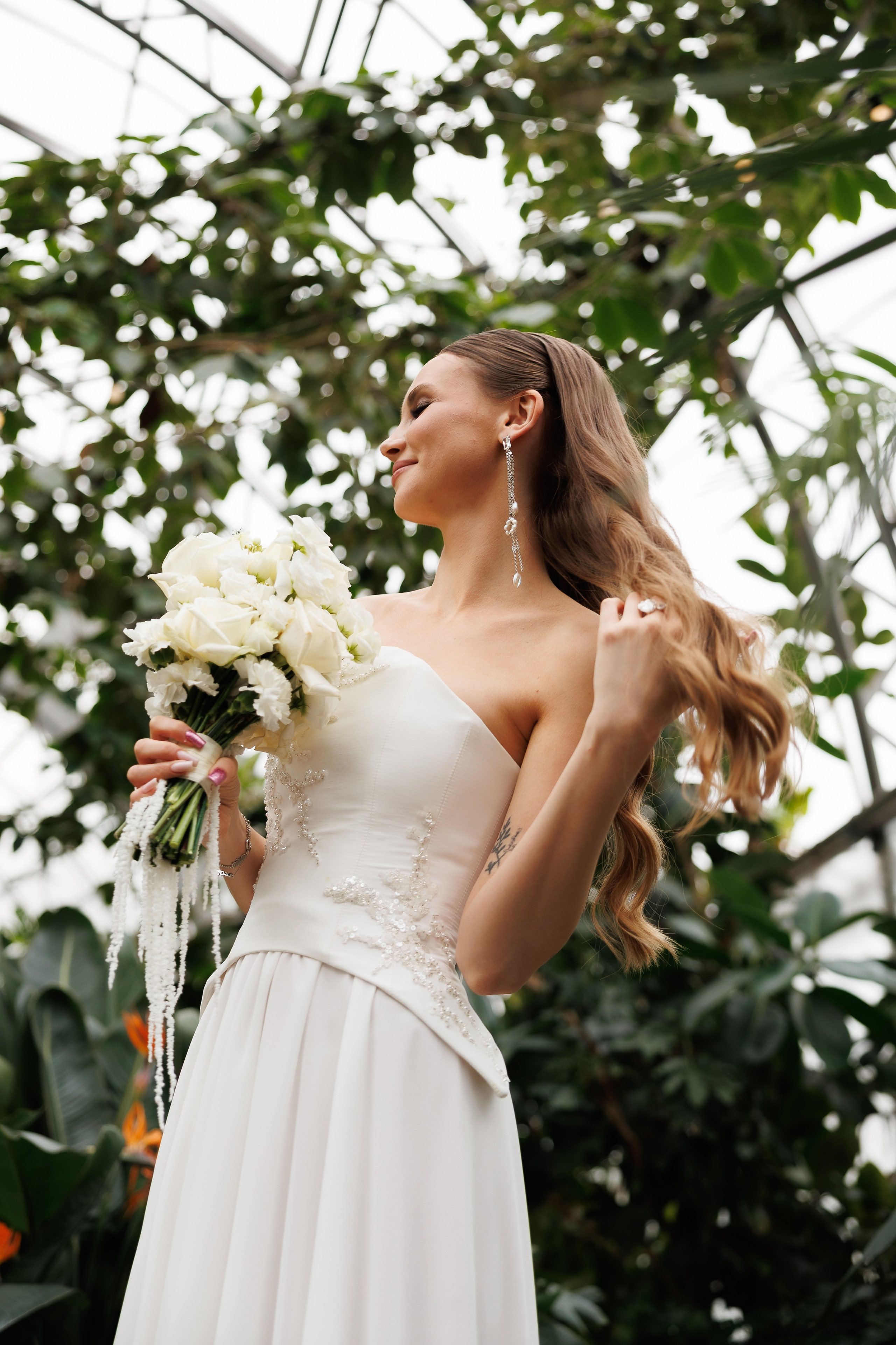 Свадебная прогулка в оранжерее. Питер. Свадебный и семейный фотограф в Москве Красинская Мария