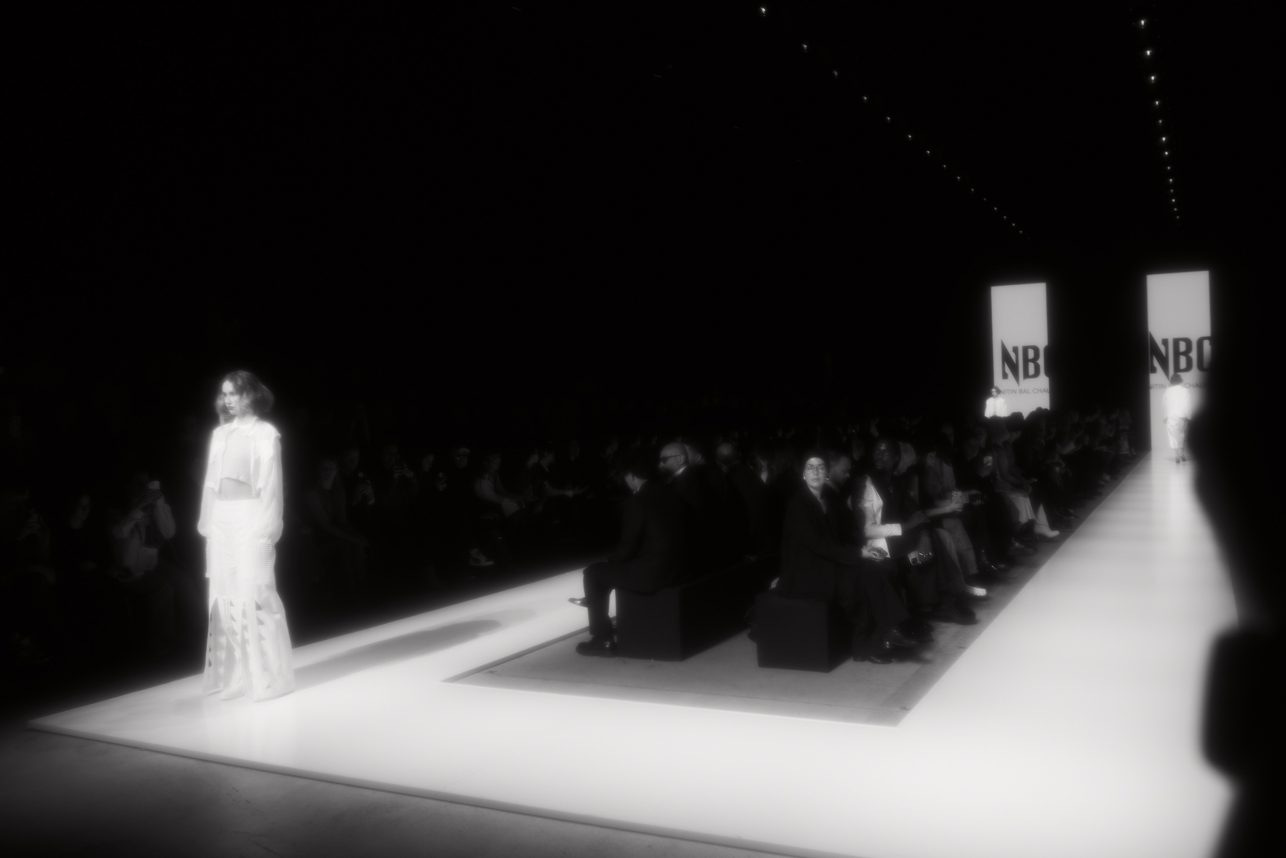 Неделя Моды в Москве Октябрь 2024 (Черно-белый). Фотограф в Мурманске Оксана Черноморец
