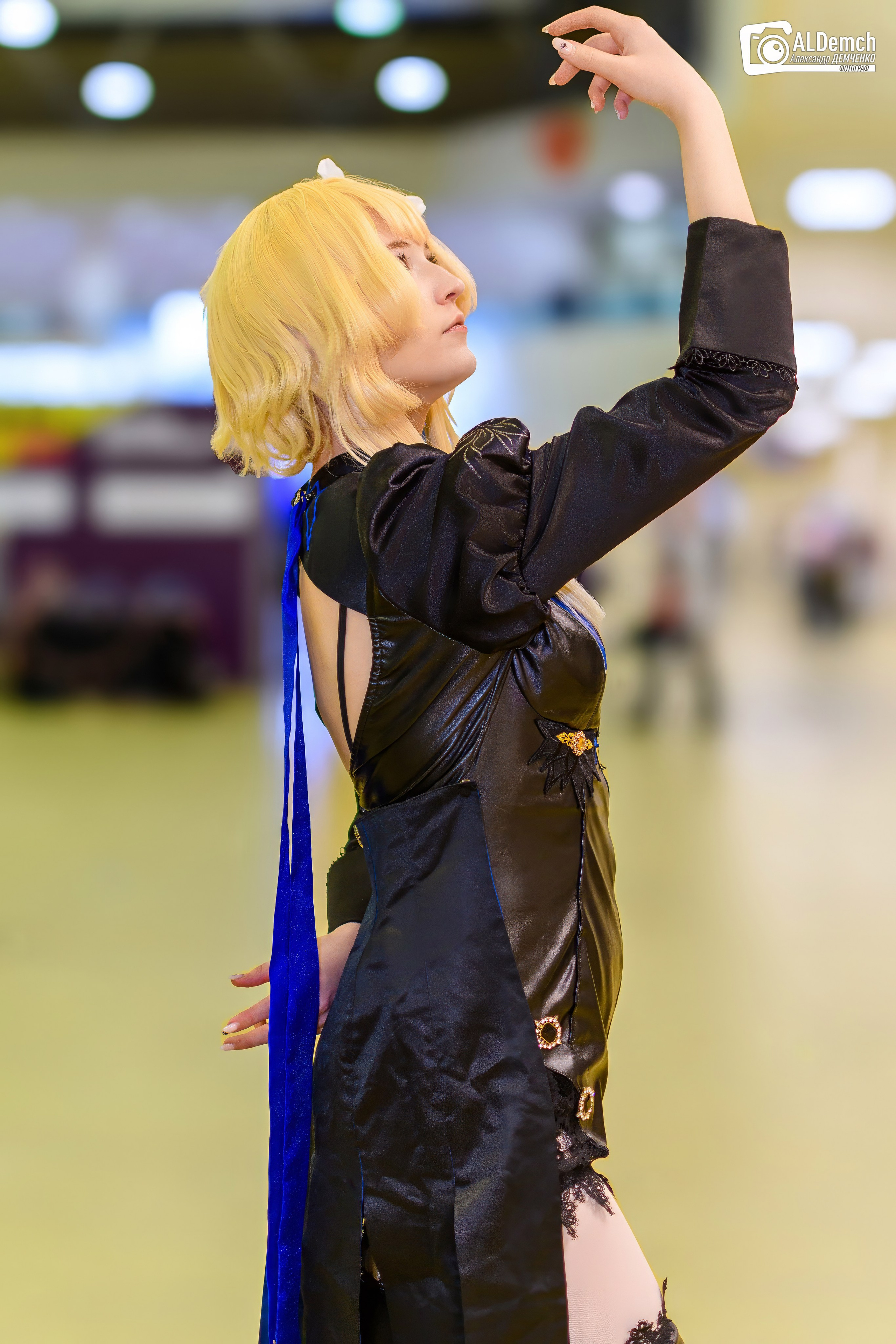 Аниме картинки персонажей и косплей фото в России Москве