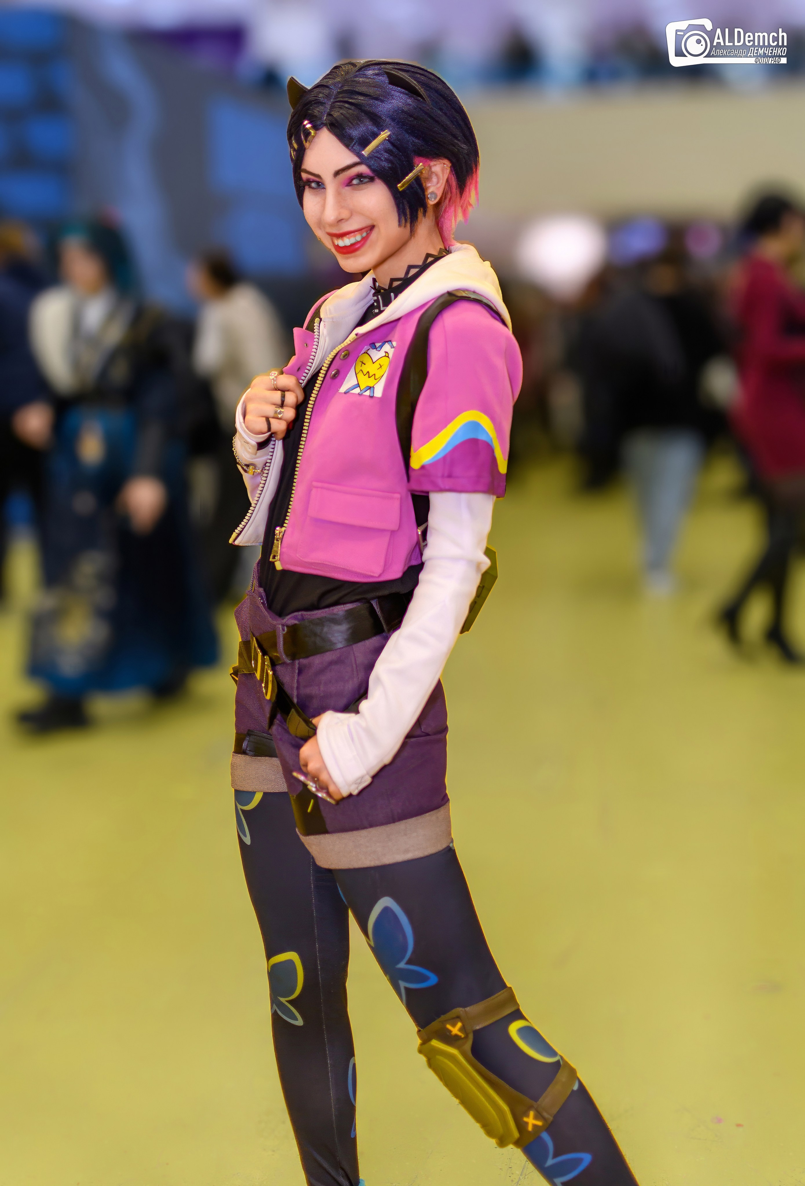 Аниме картинки персонажей и косплей фото в России Москве