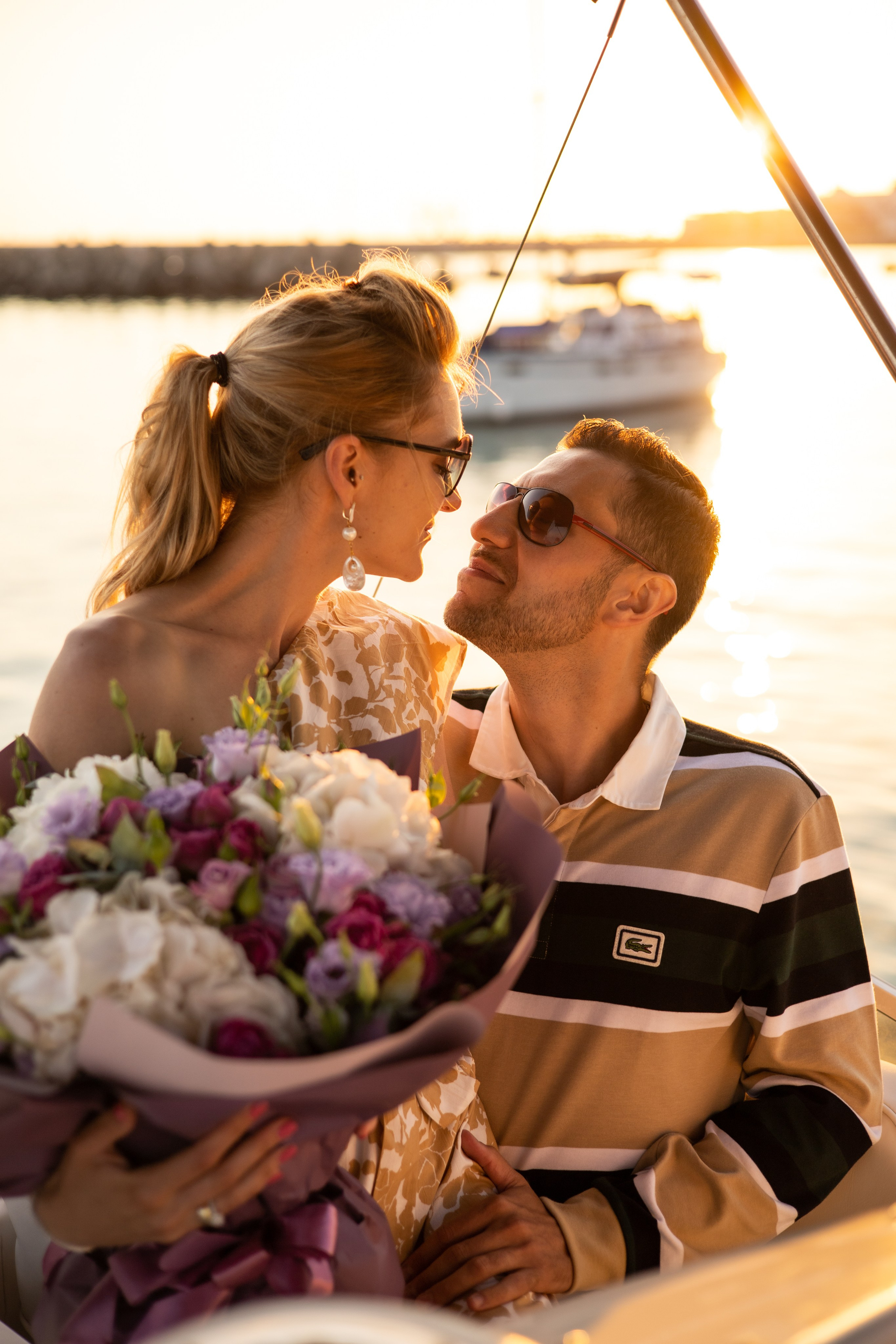 Закат на яхте. Семейный и Свадебный фотограф в Сочи